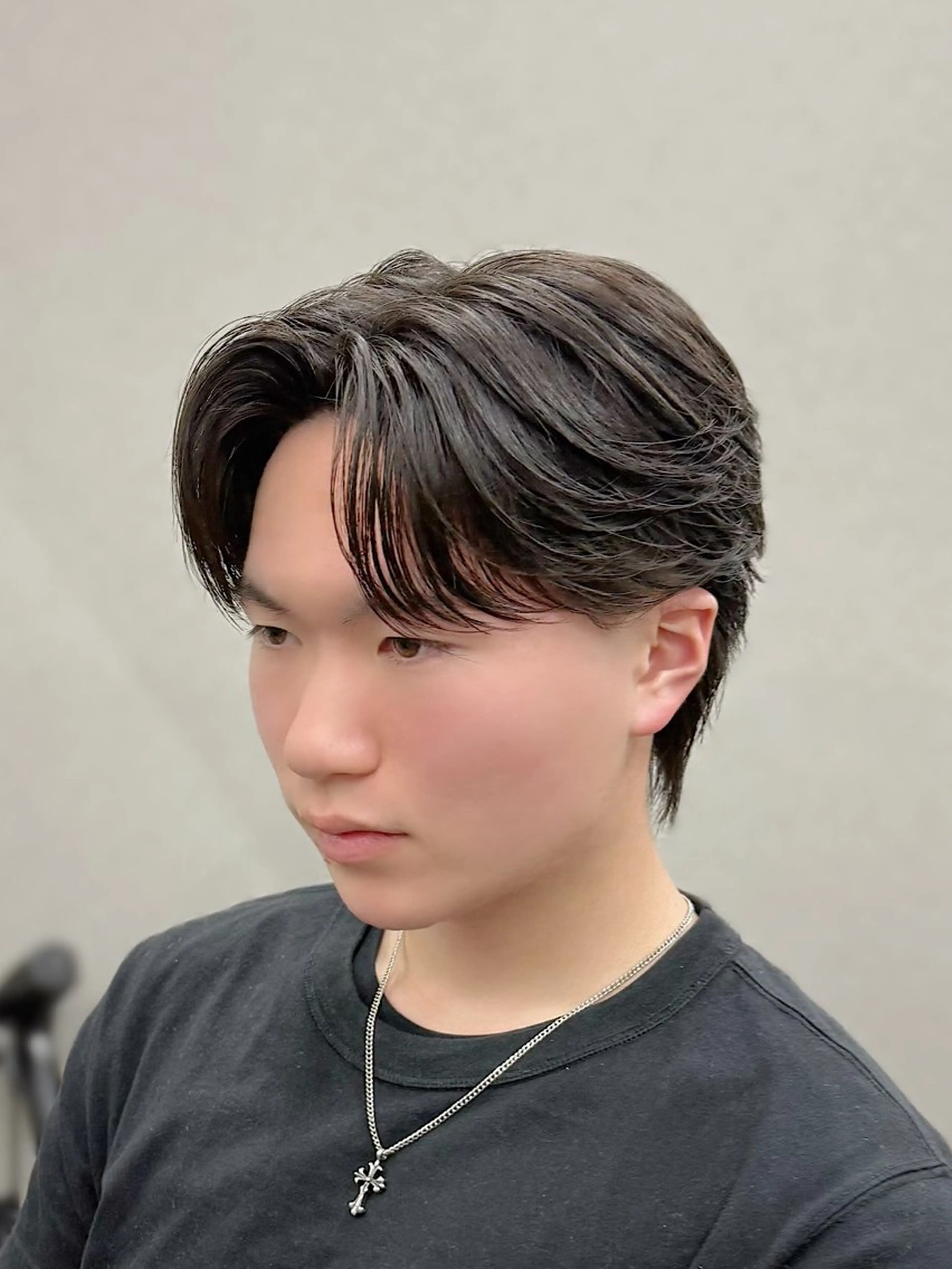 ミディアム カラー メンズ カット パーマ ヘアセット SLASHメンズ専門 大西郁也のヘアスタイル