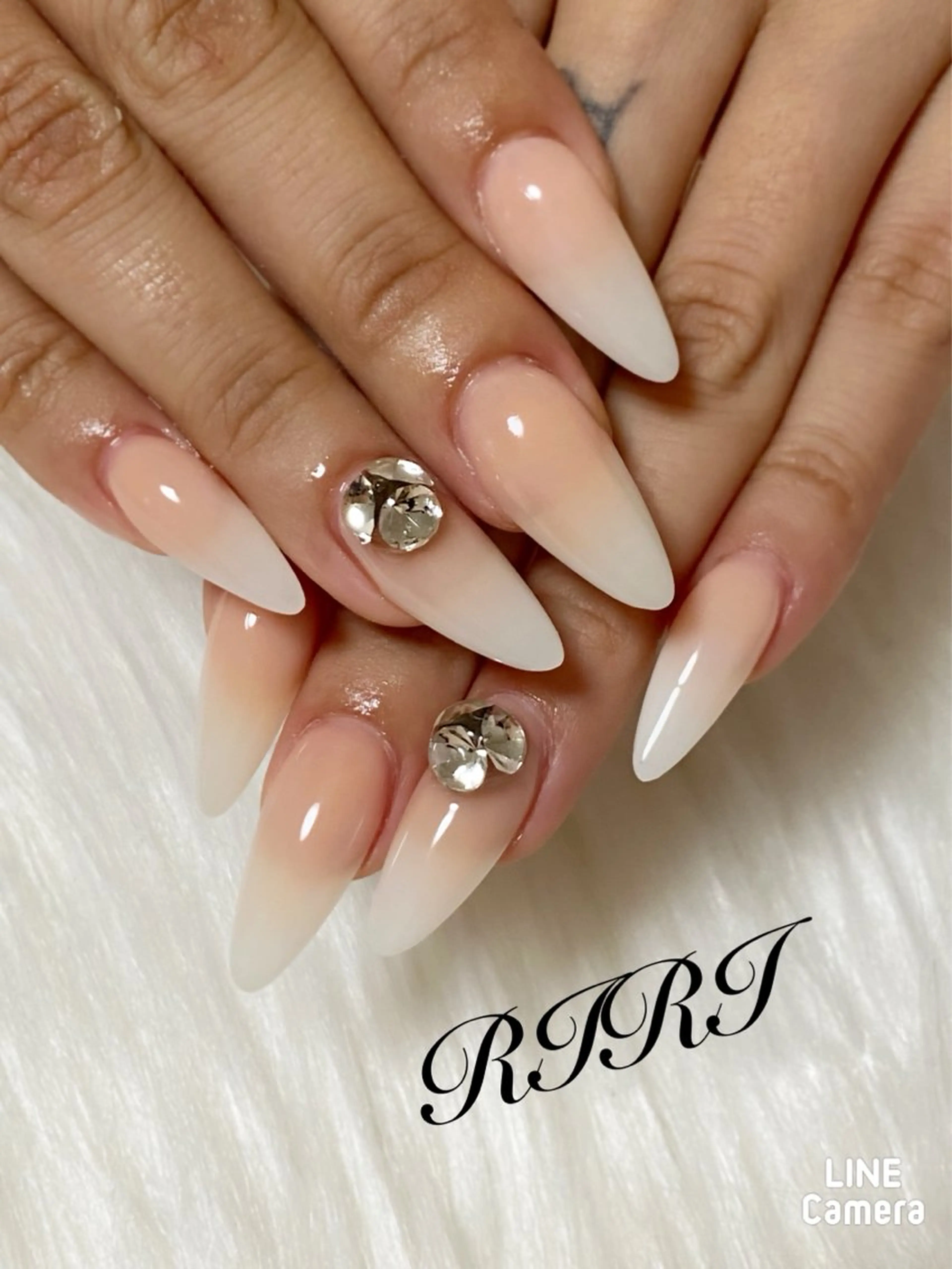 ネイル ジェルネイル 韓国ネイル ラメ(グリッター) ロングネイル スカルプネイル ハンドネイル riri オーナーのネイルデザイン