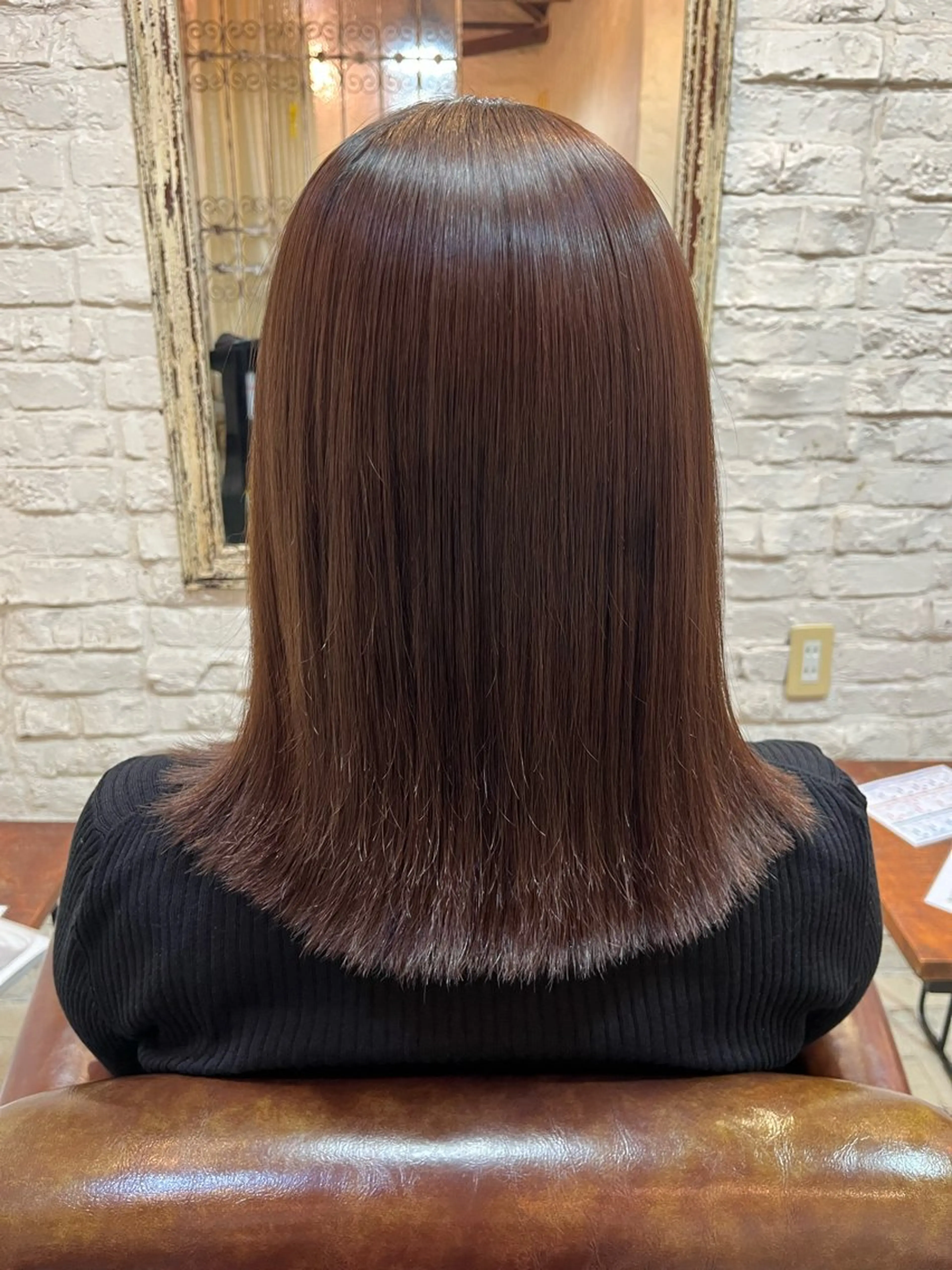 ミディアム 小山 奈津のヘアスタイル