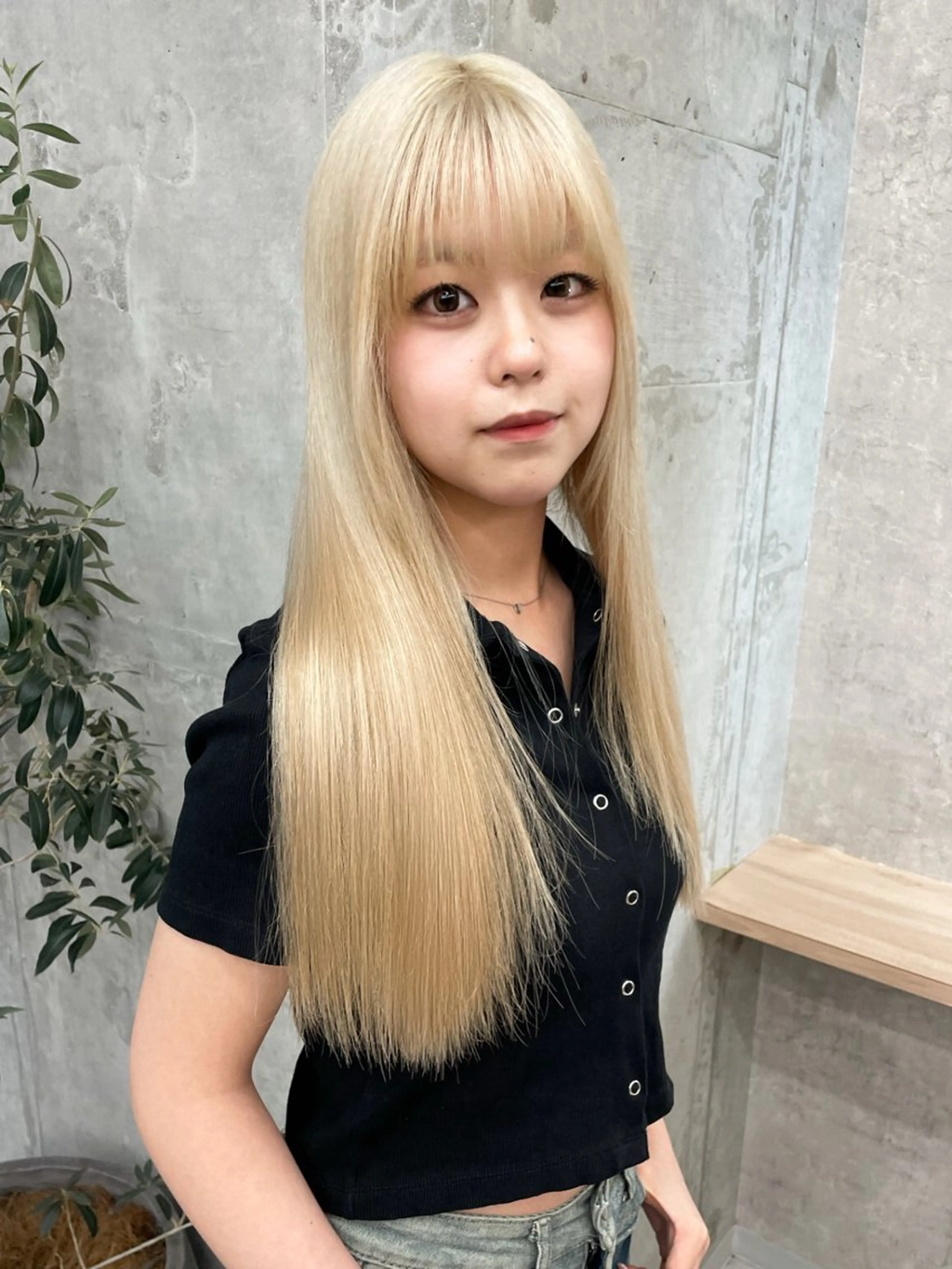 ロング カラー ベージュカラー ブリーチ ブロンド ブロンドベージュ ケアブリーチ ヘアカラー ブリーチ/ベージュ 💕/momoaのヘアスタイル