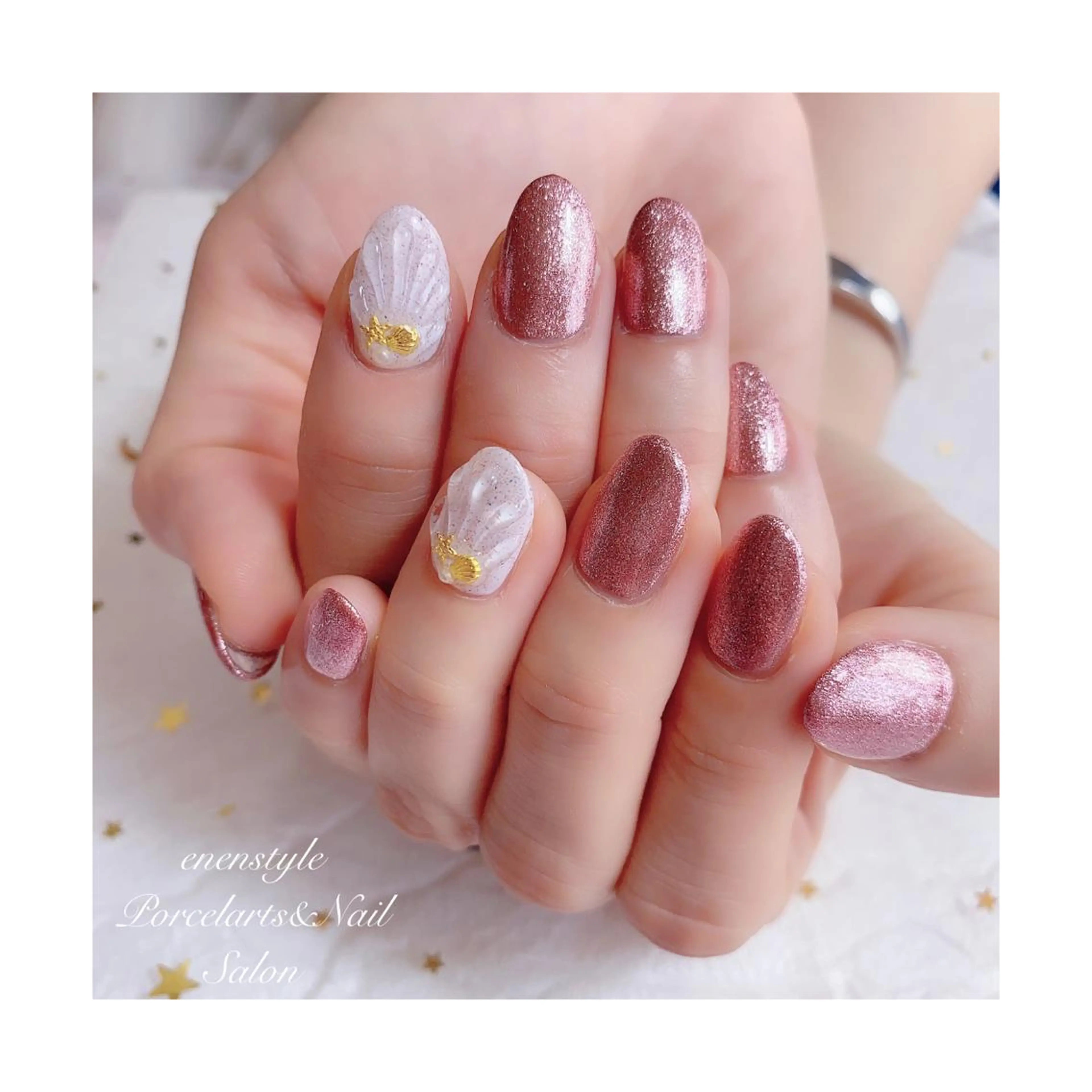 ミディアム ネイル ジェルネイル ニュアンスネイル オフィスネイル ワンカラーネイル パラジェル ハンドネイル 👑enen style👑のネイルデザイン