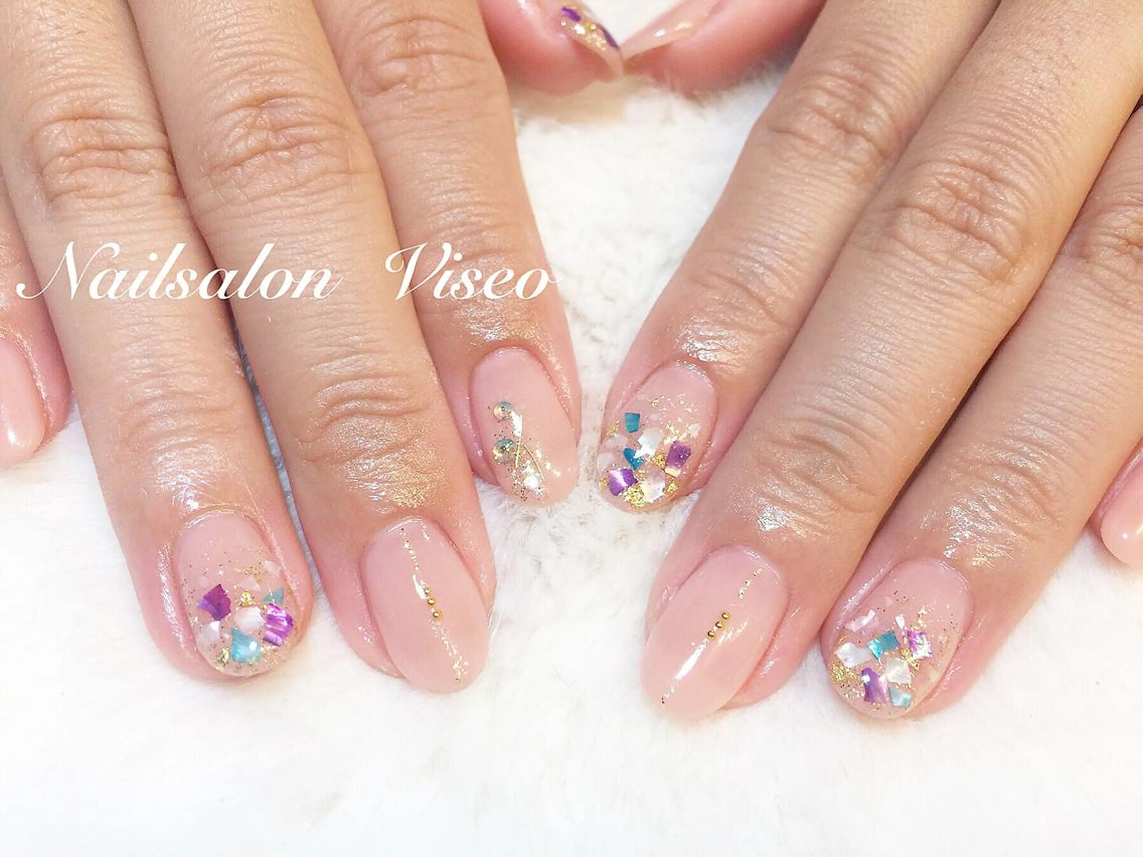 ネイル Viseo《6週間 長持ちパラジェル》のネイルデザイン