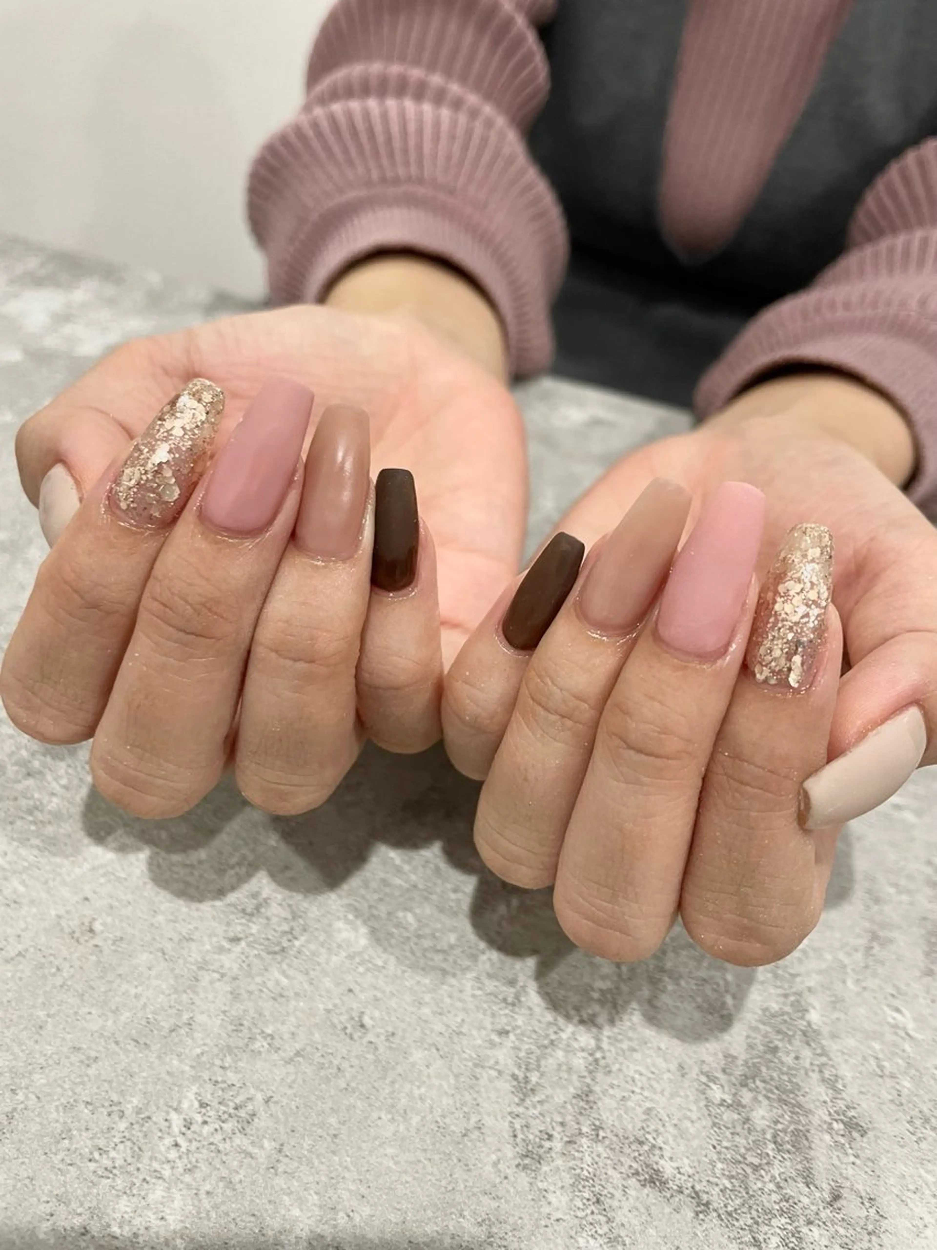 ネイル 持ち込み ハンドネイル Raviliss ♡のネイルデザイン