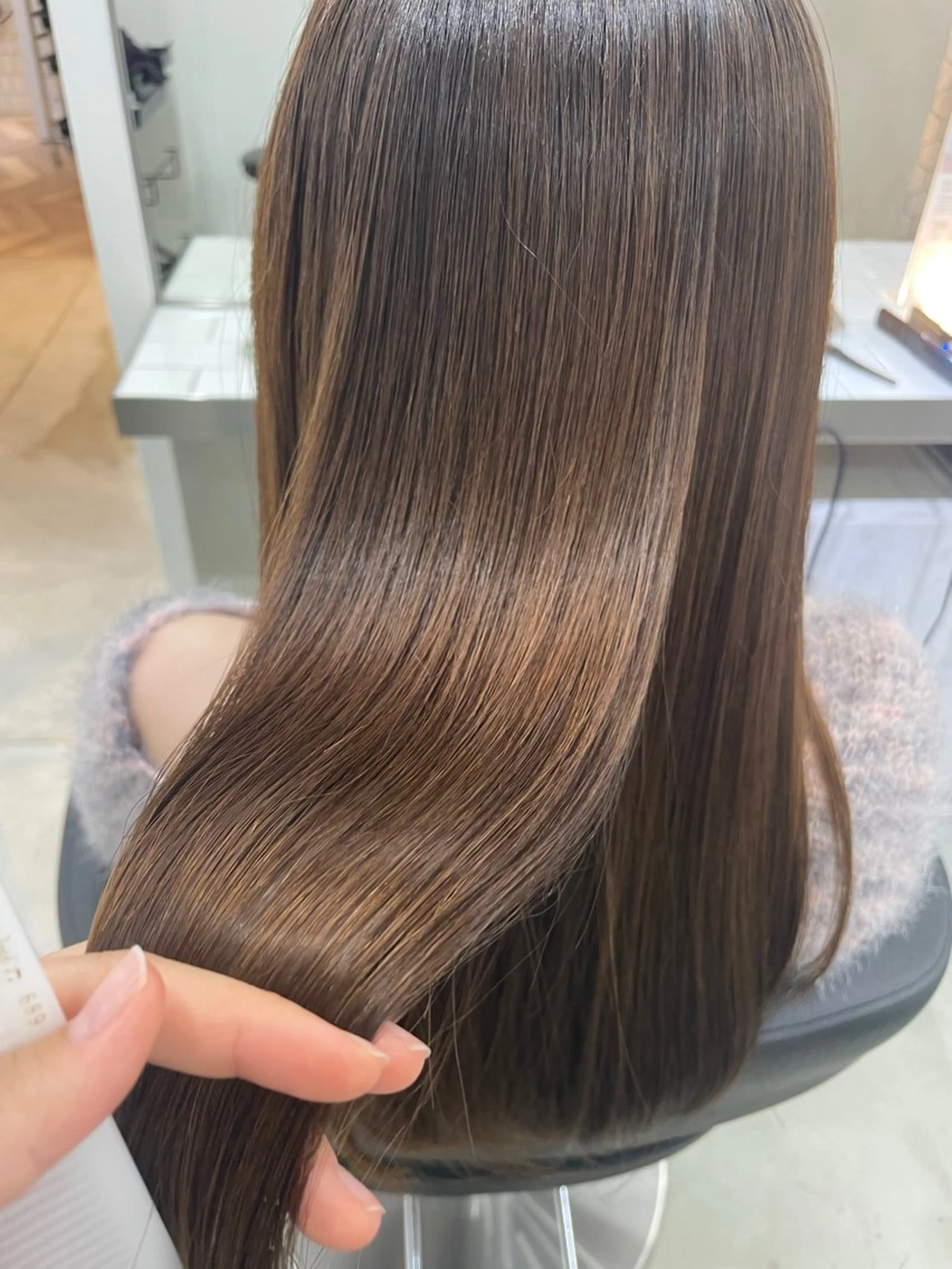 ロング 藤原 凜香のヘアスタイル