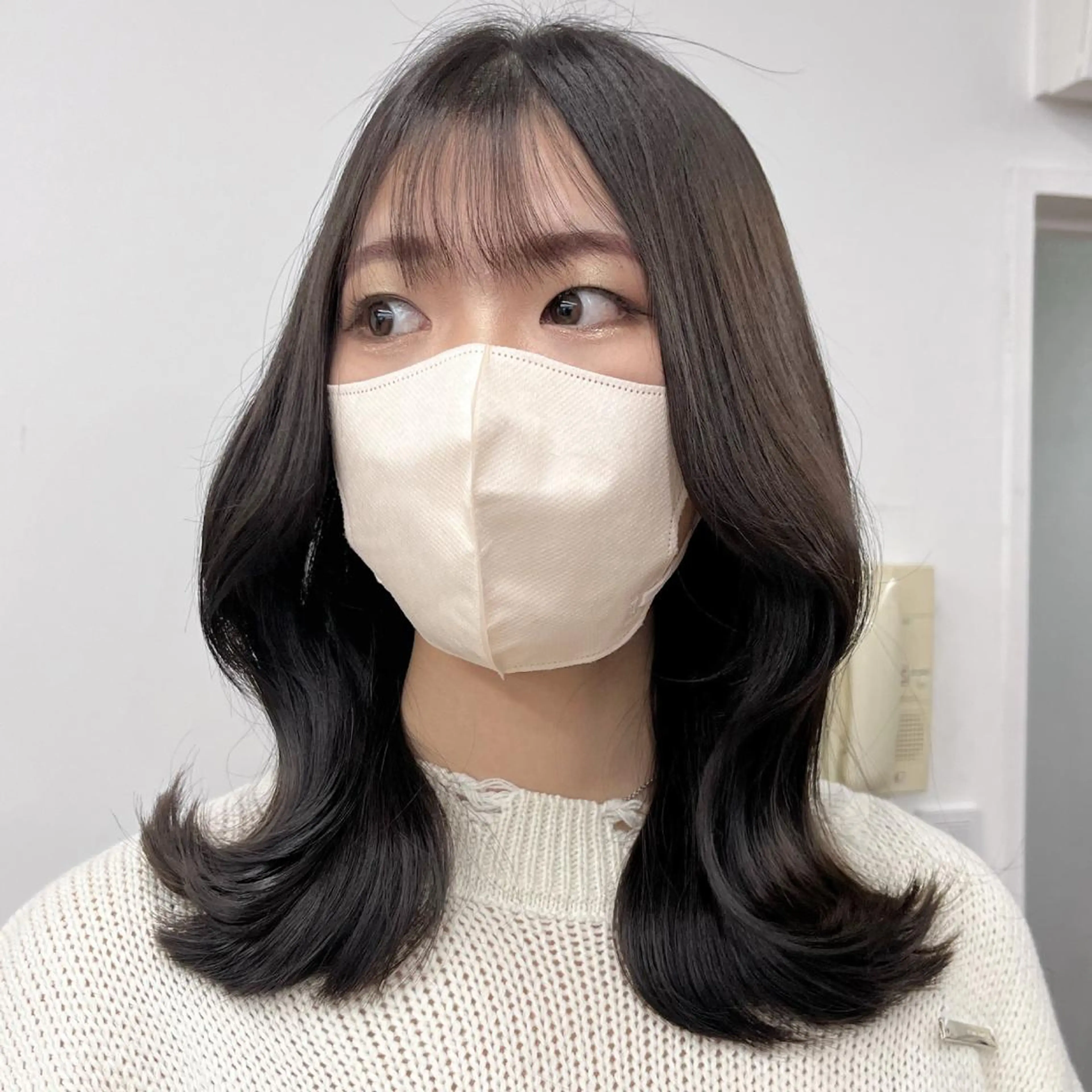 ミディアム カラー パーマ ヘアアレンジ メンズ キッズ ネイル マツエク・マツパ アイブロウ メンズインナーカラー メンズ韓国風 黒髪 ブルーカラー ブルーブラック カット ヘアカラー トリートメント 渋谷レイヤーカット❌ 縮毛矯正専門/武田涼のヘアスタイル