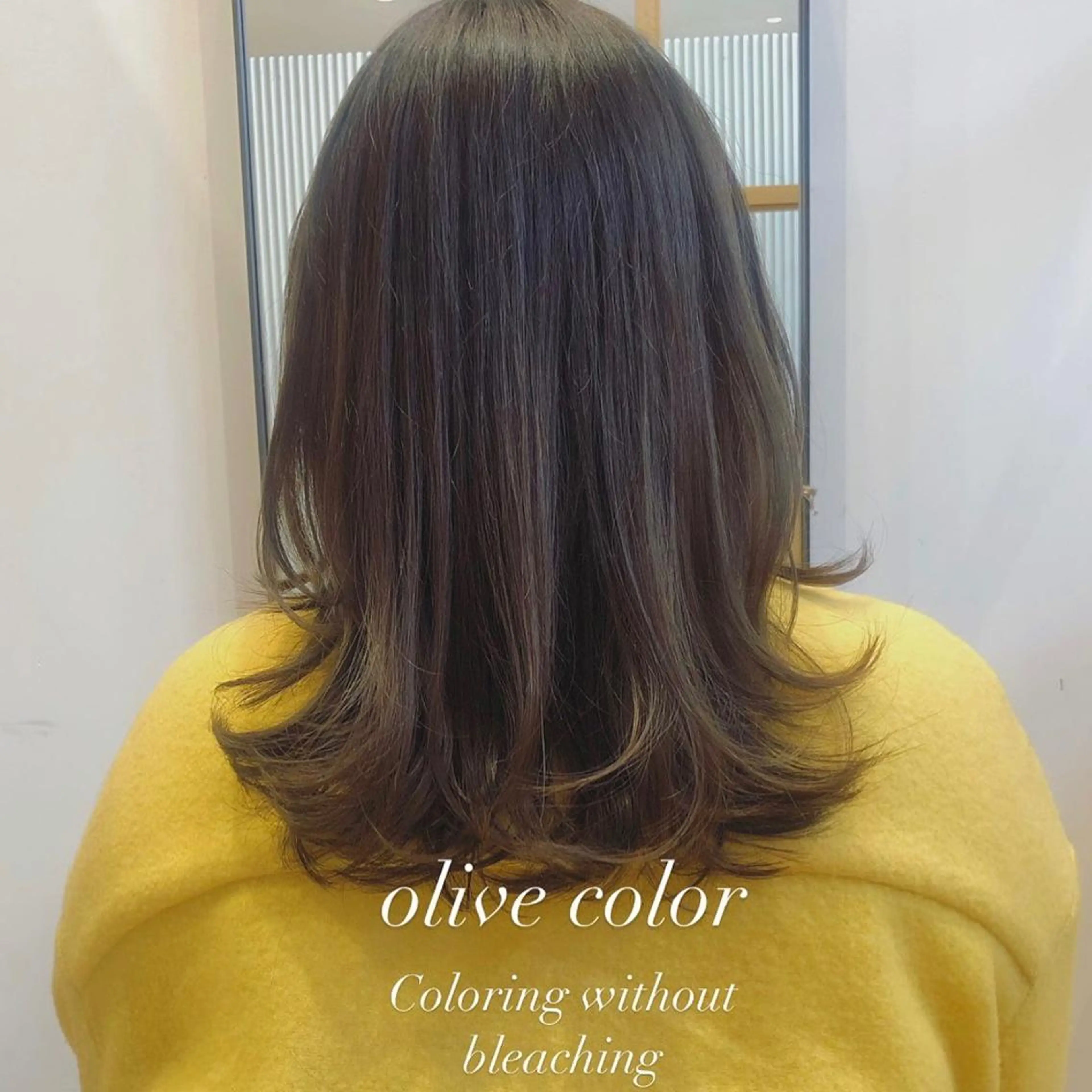 セミロング カラー カット ヘアカラー トリートメント era shioriのヘアスタイル
