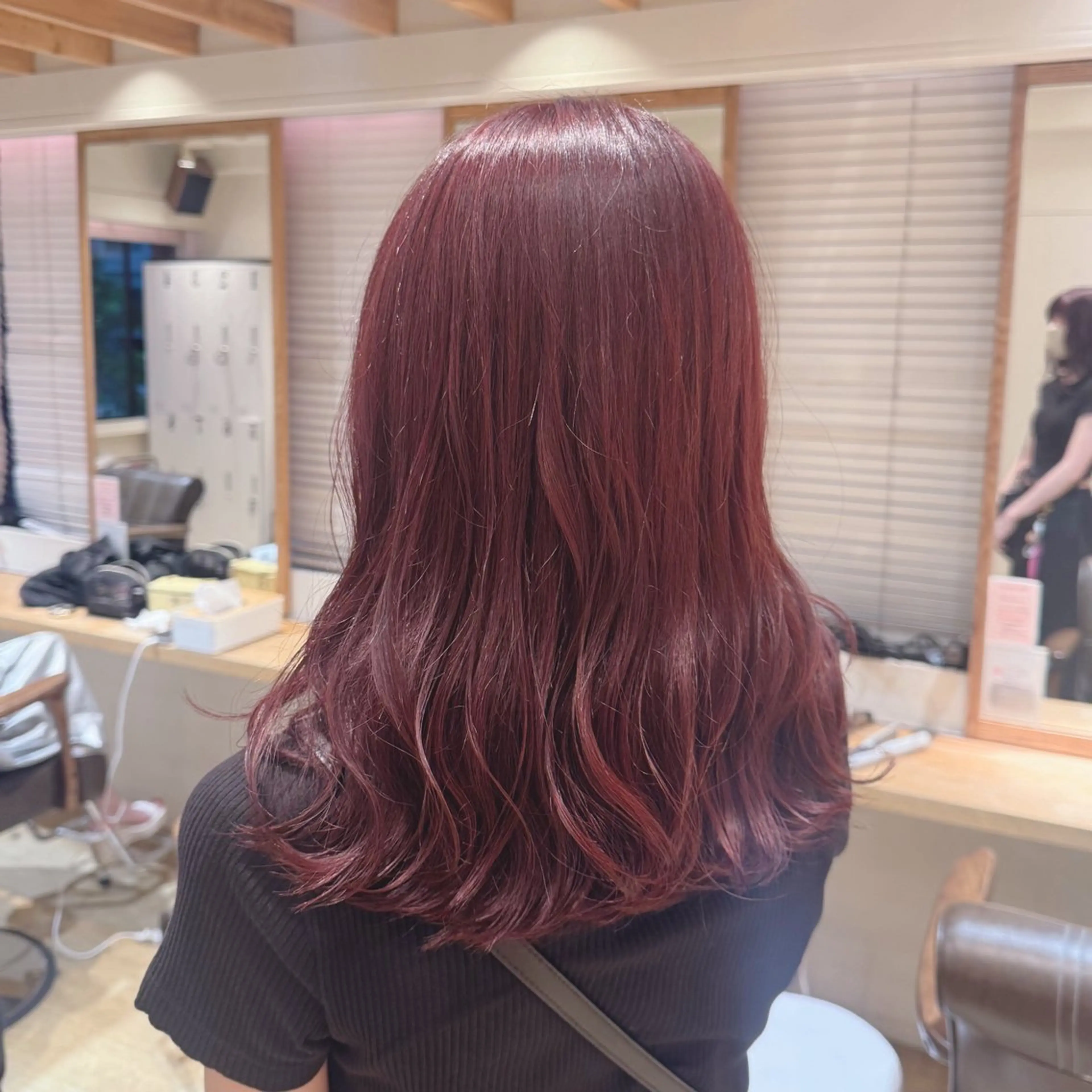 セミロング カラー 柳川瑠衣菜 EIGHT/新宿のヘアスタイル
