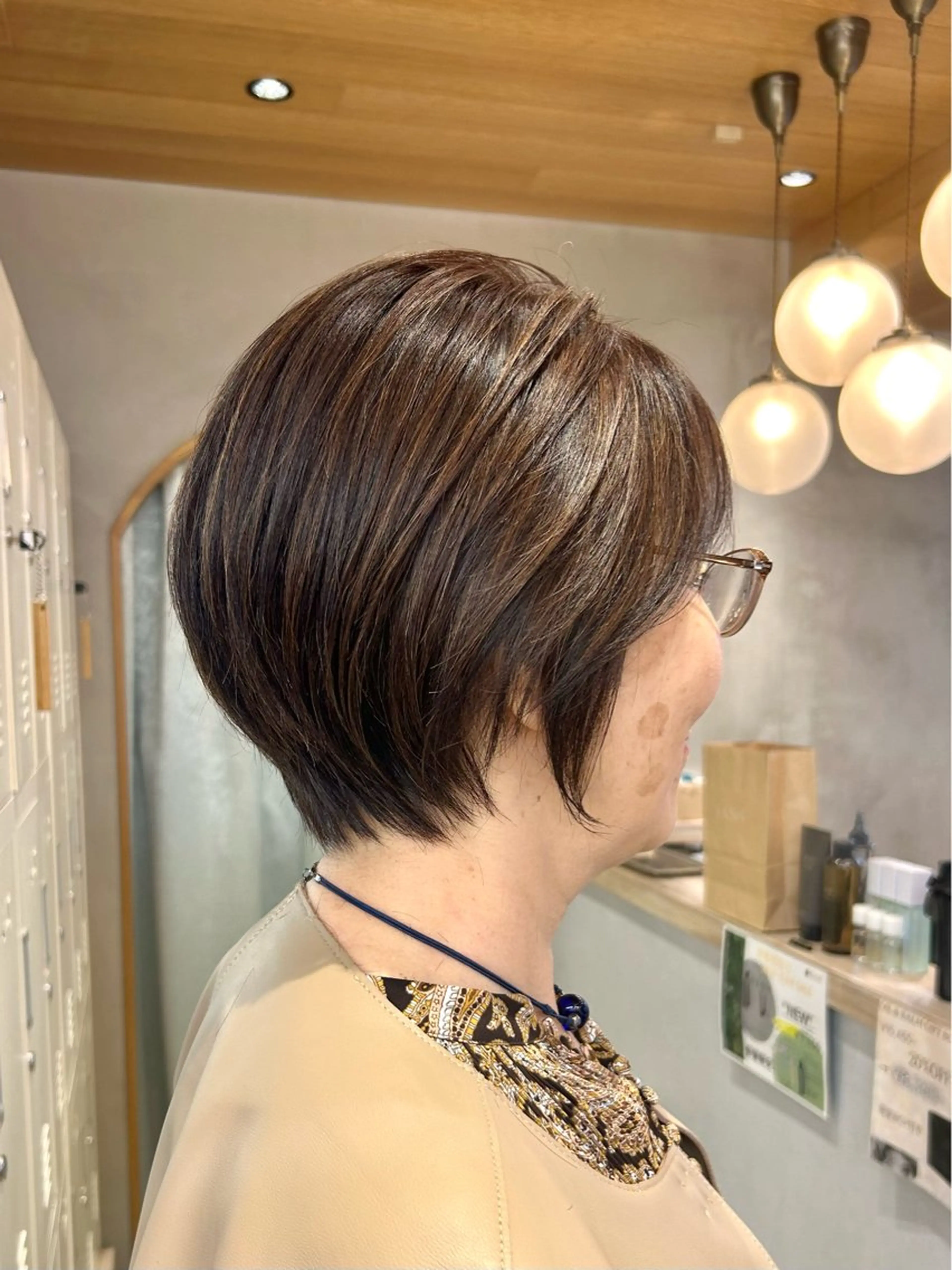 ショート カット ヘアカラー トリートメント 🩵縮毛矯正/ブリー チ/髪質改善/いつかのヘアスタイル