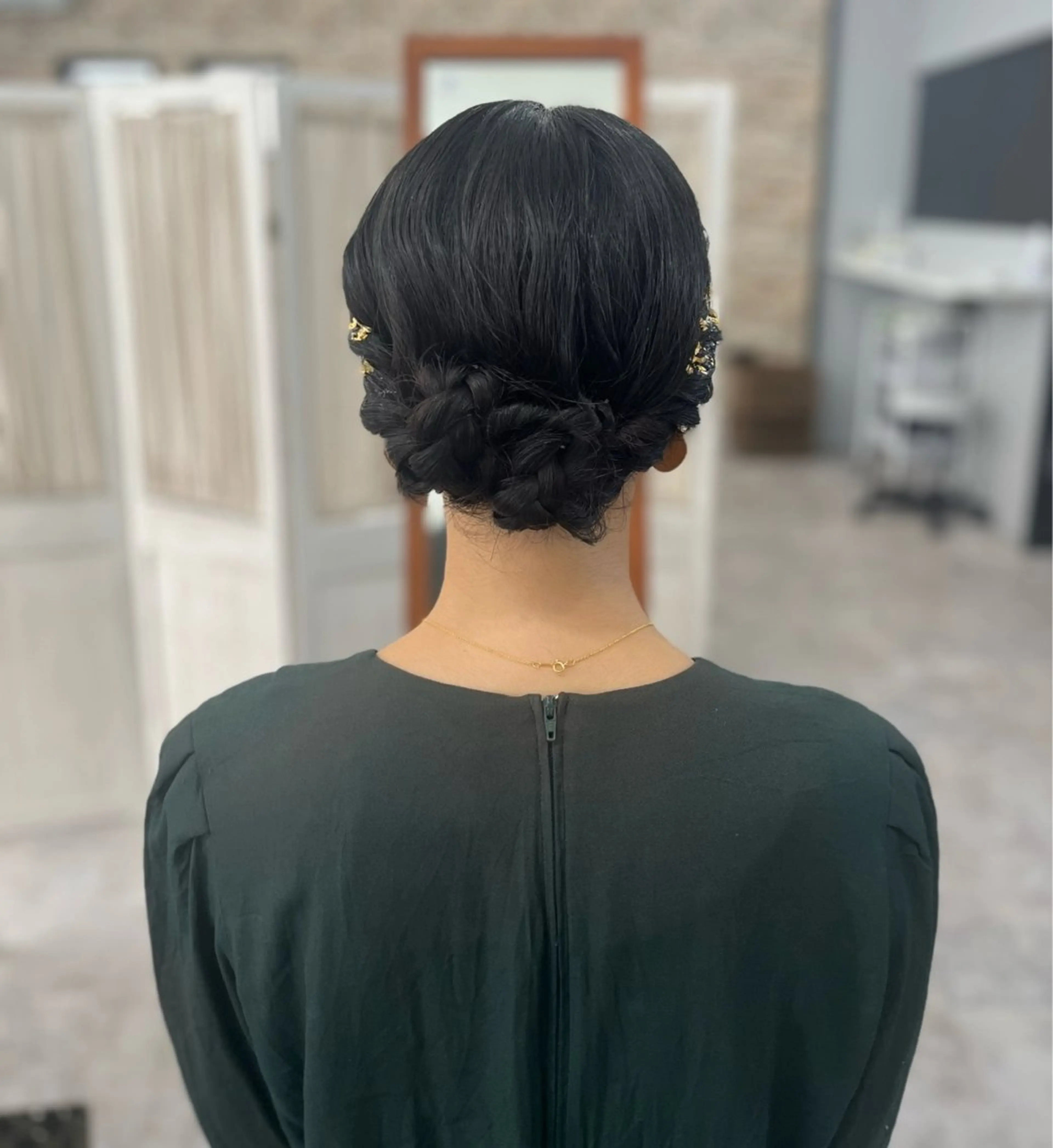 ヘアアレンジ 玉城 里奈の眉毛・アイブロウイメージ