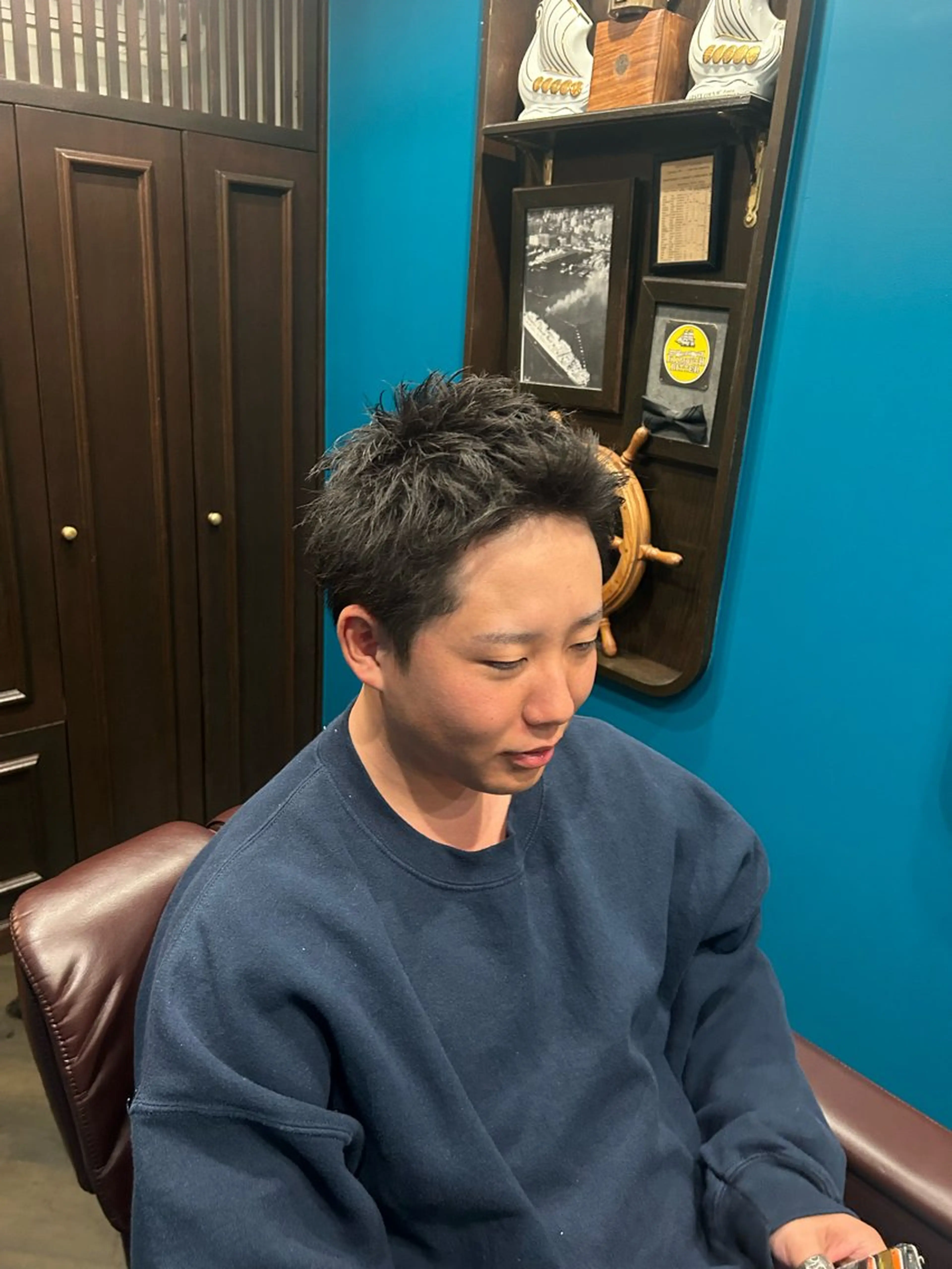 ショート 雫石 憲資のヘアスタイル