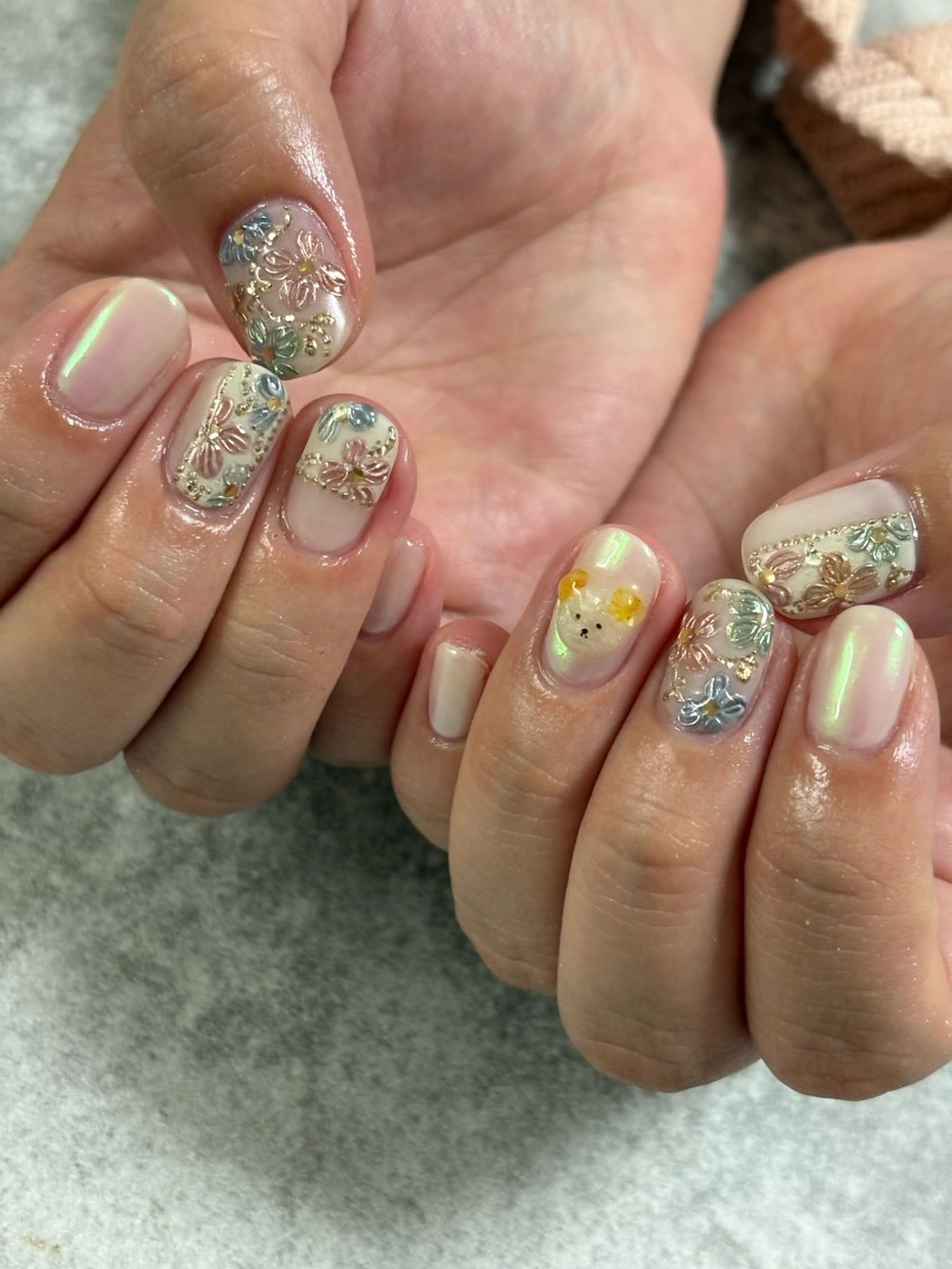 ネイル ハンドネイル FIORITURA Maikoのネイルデザイン