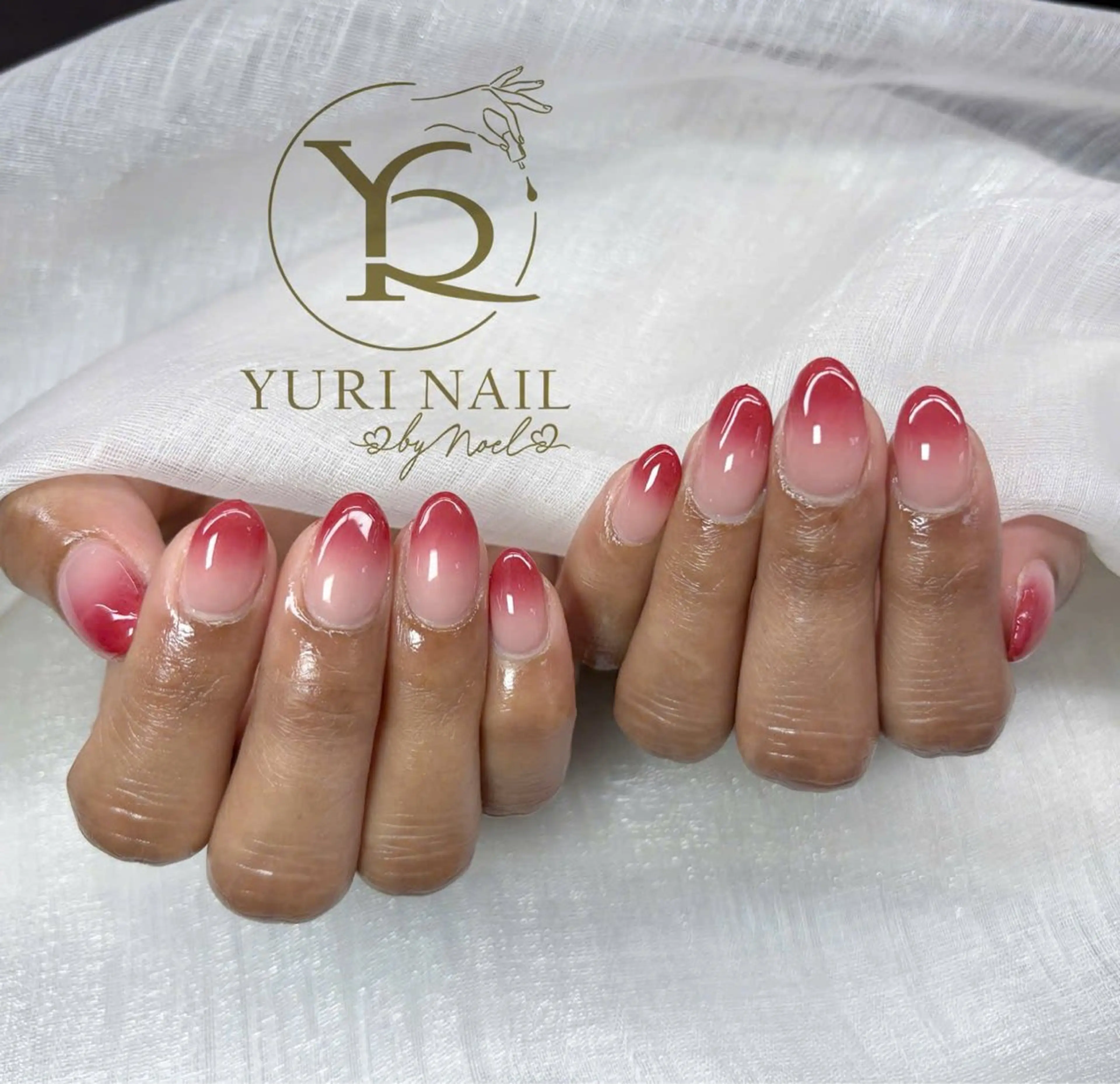 ネイル オーロラネイル ブルー チークネイル フットネイル フレンチネイル ハンドネイル フットネイル ハンドケア YURI Nail Funabashiのネイルデザイン