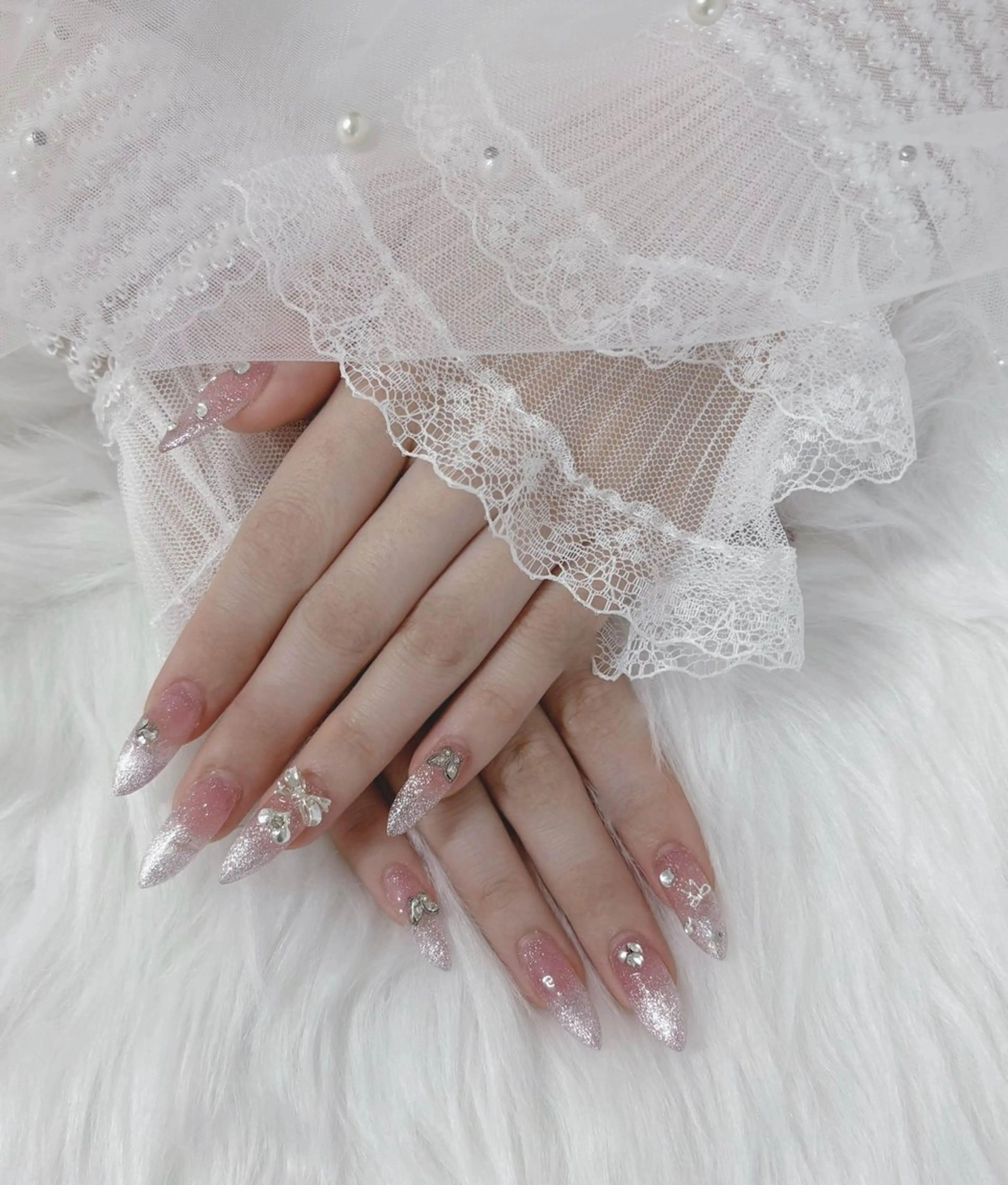 ネイル Roveil所属・佐藤　Roveil 勾当台公園駅徒歩5分のネイルデザイン