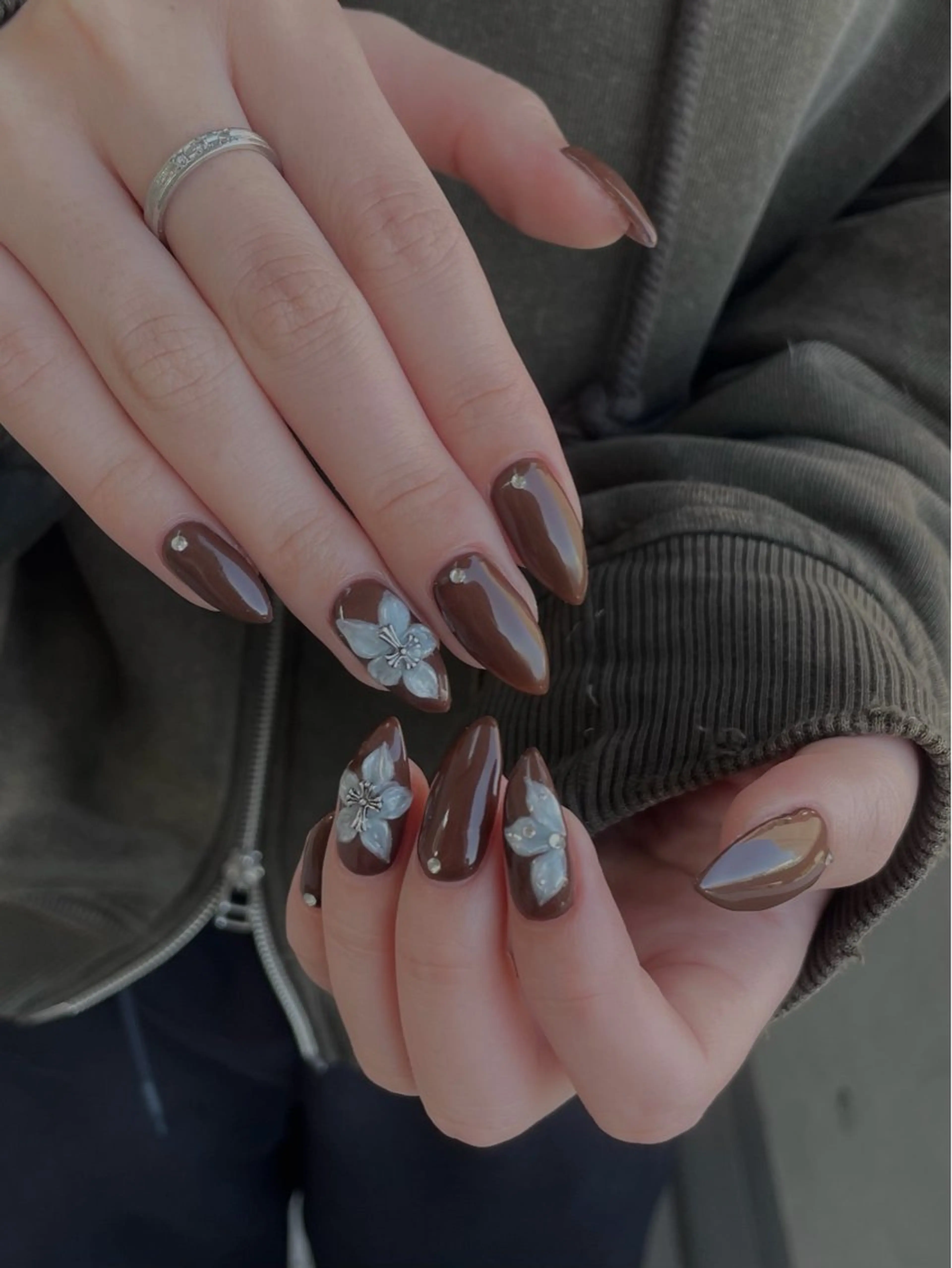 ネイル ハンドネイル One HARUNAのネイルデザイン