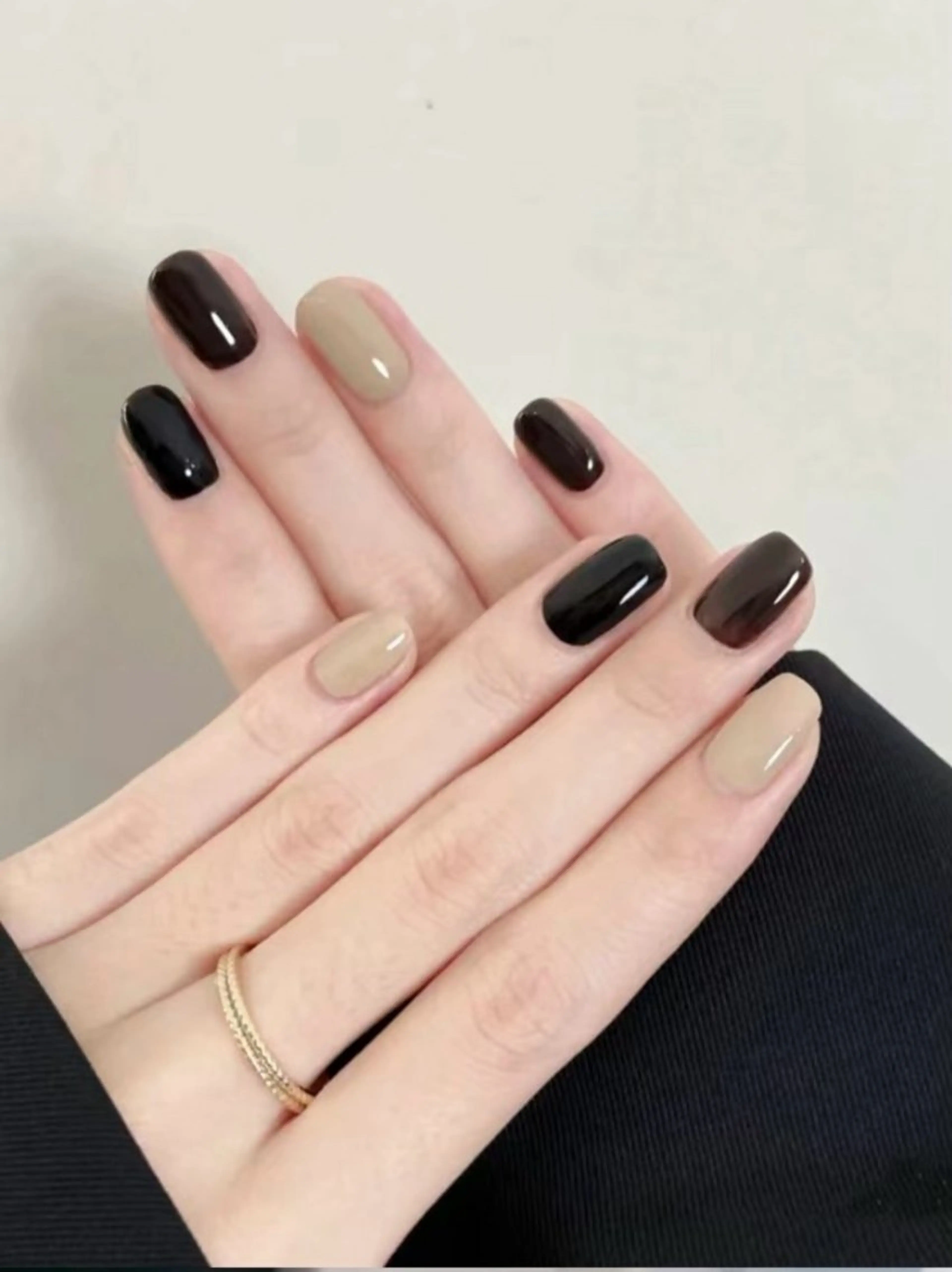 ネイル ハンドネイル H3 Nail Tsuki🦋💙のネイルデザイン