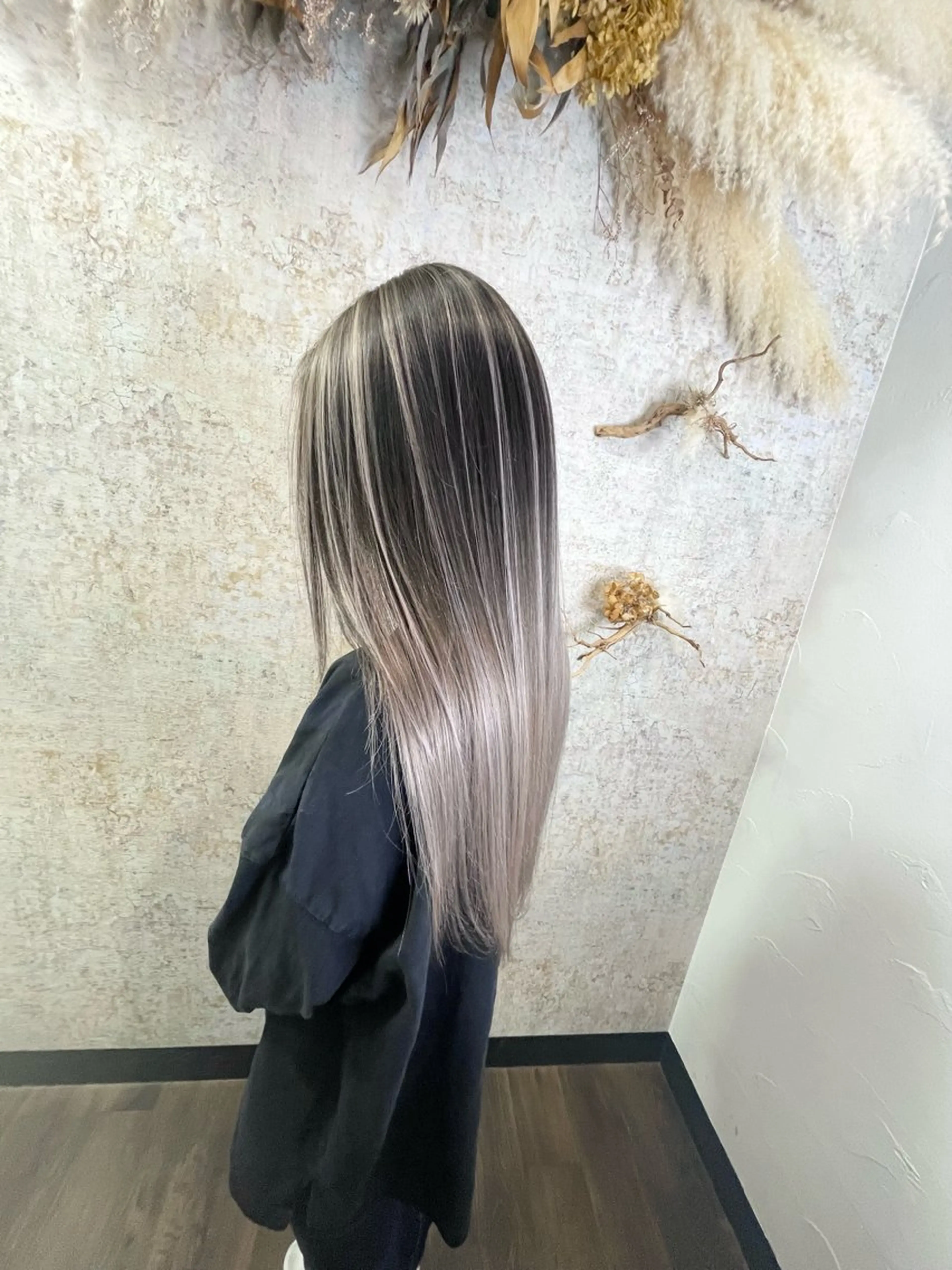 ロング Lien所属・西川 ヒロキのヘアスタイル