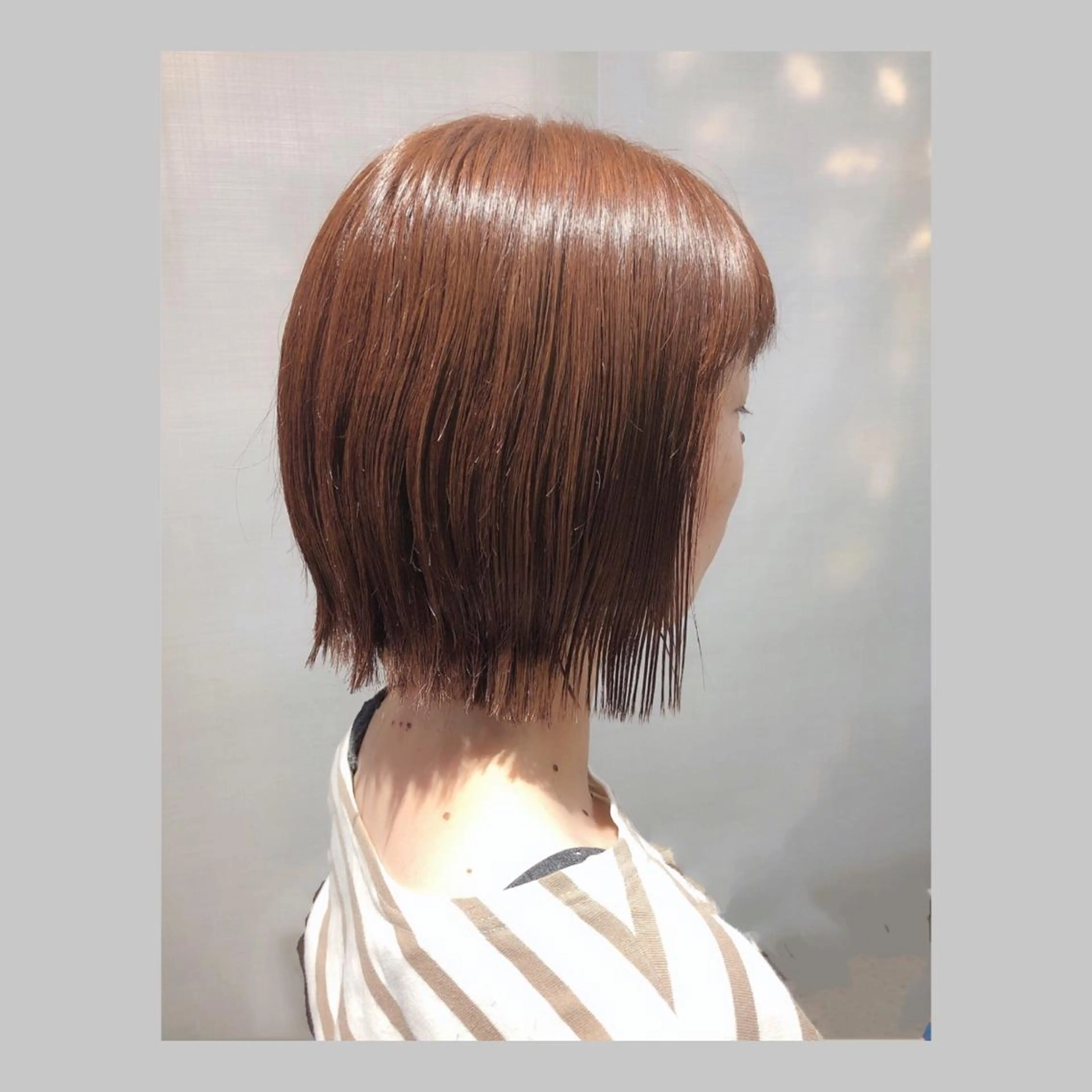 ミディアム 平野 沙織のヘアスタイル