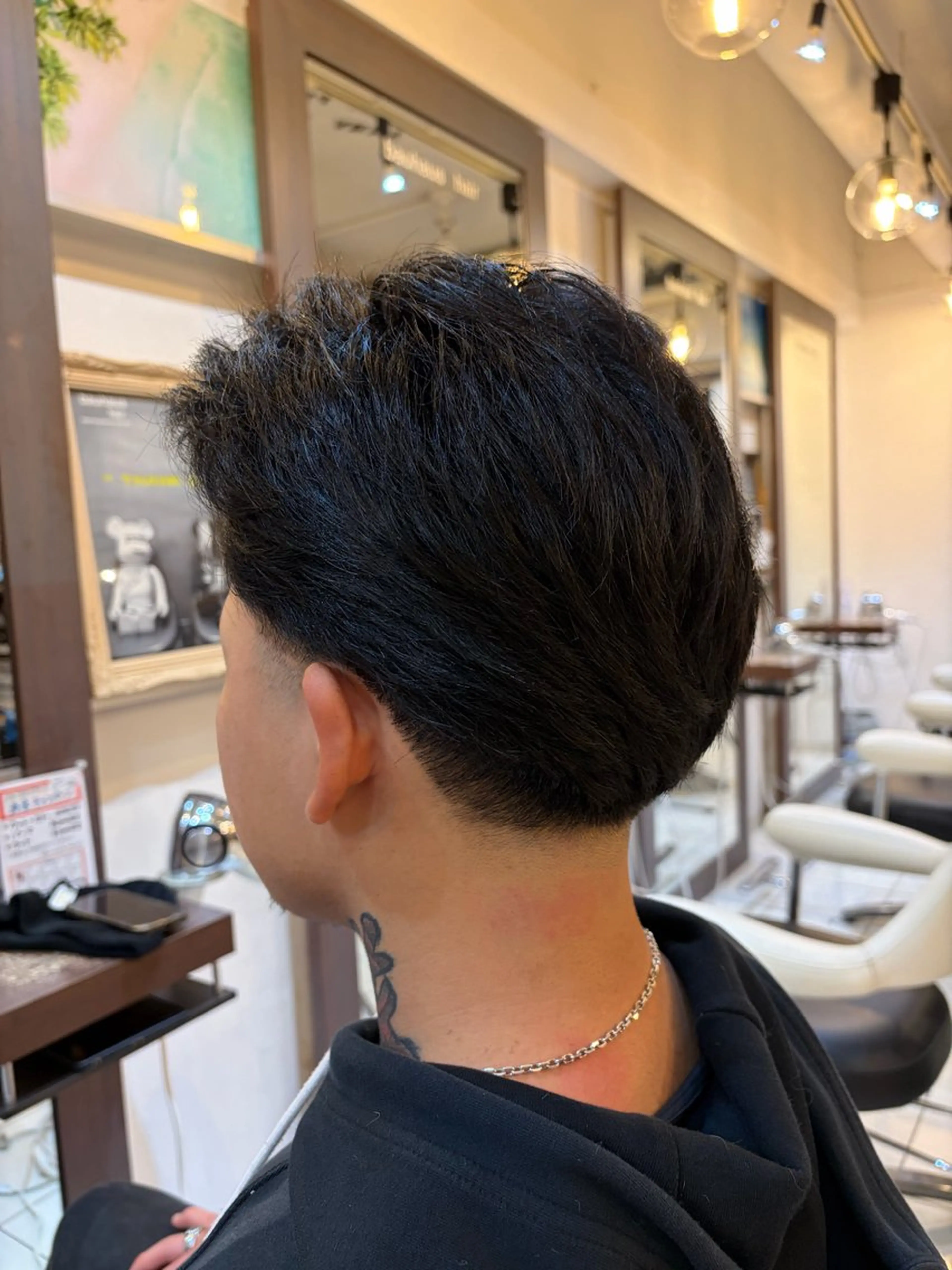 メンズ バウハウスヘア ひなのヘアスタイル