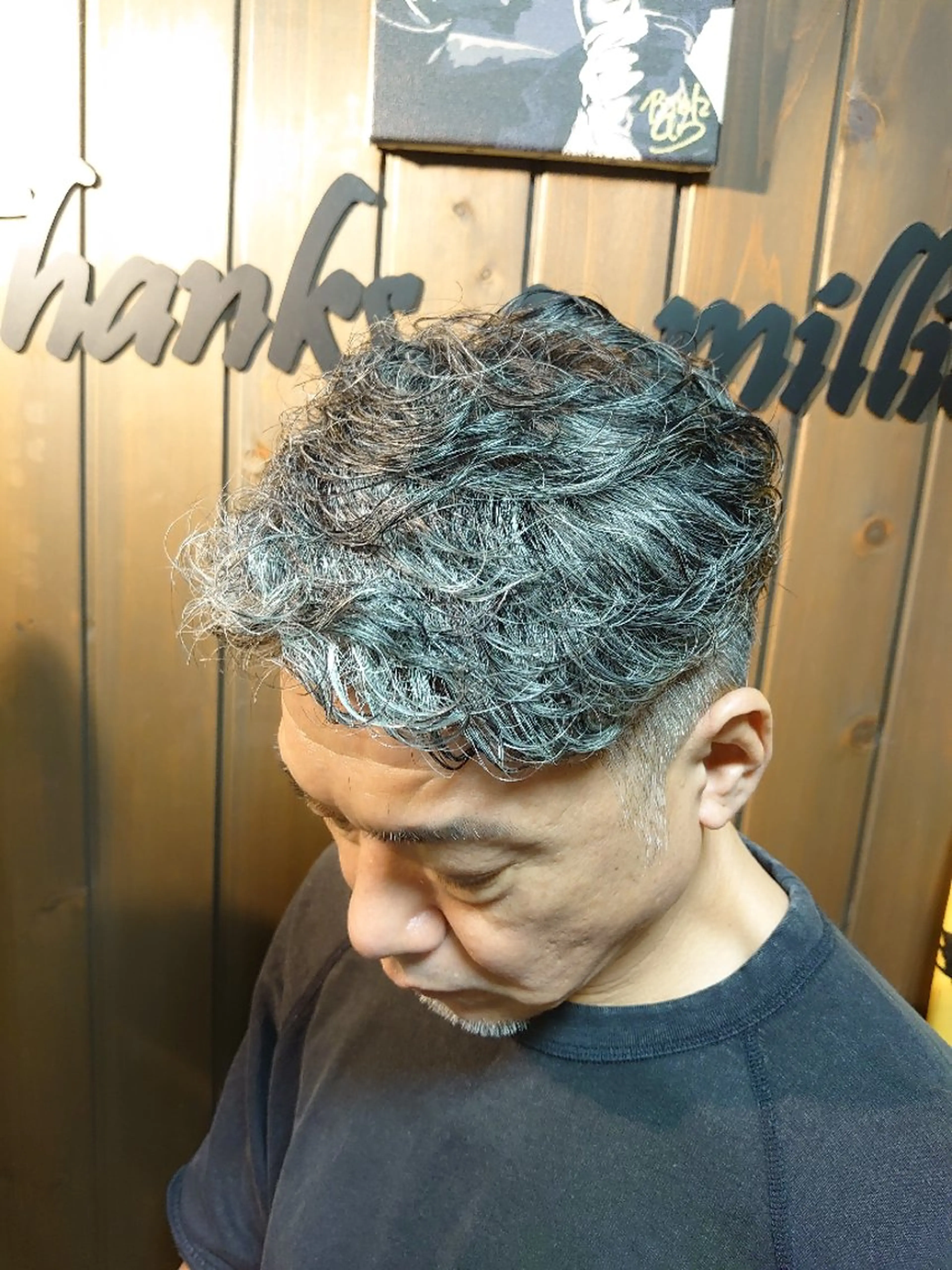 パーマ メンズ カット サンフラット所属・岡林 選のヘアスタイル