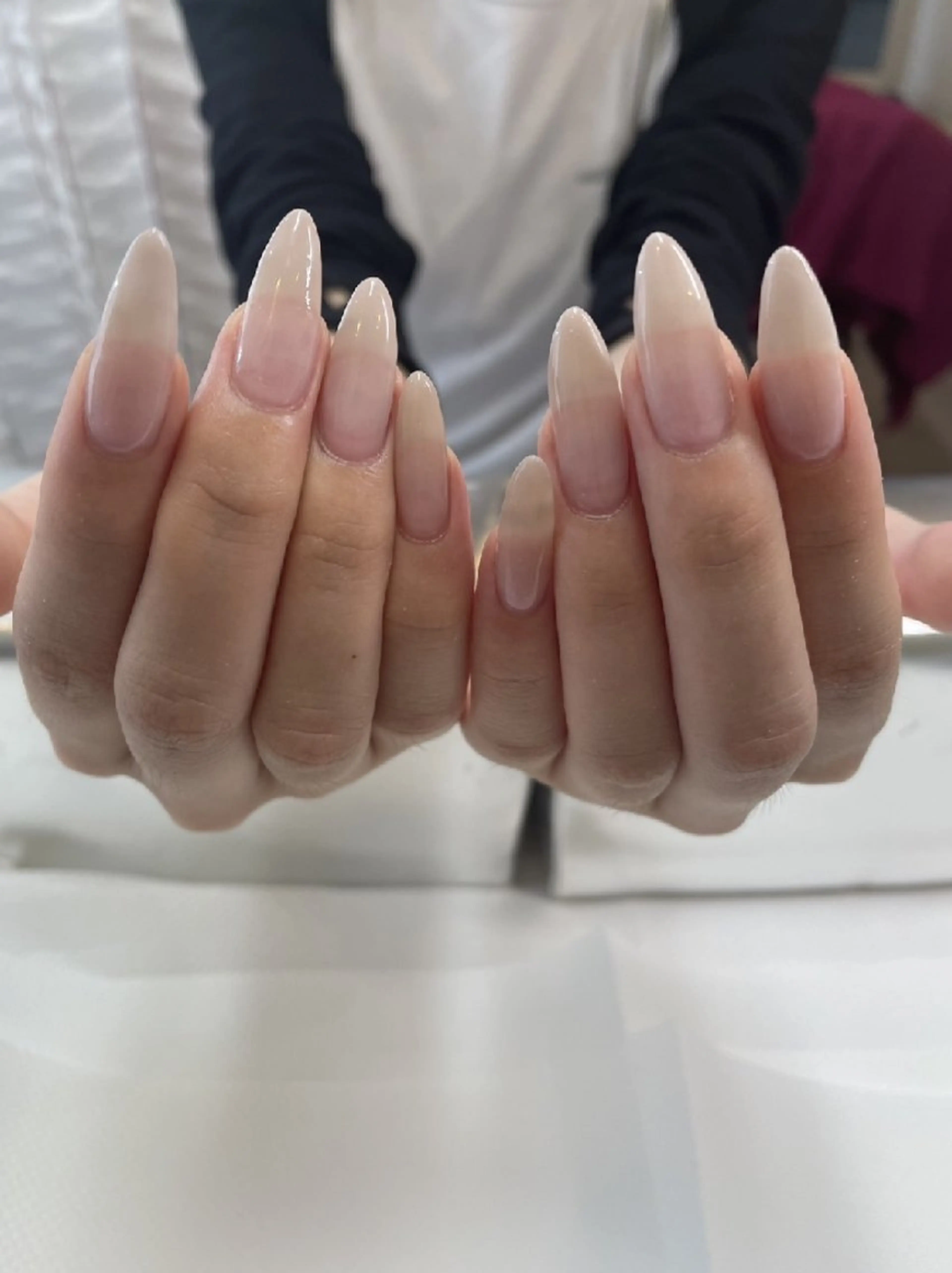 ネイル 長さ出し ロングネイル ワンカラーネイル ハンドネイル ハンドケア 心斎橋Salon Epokkuのネイルデザイン