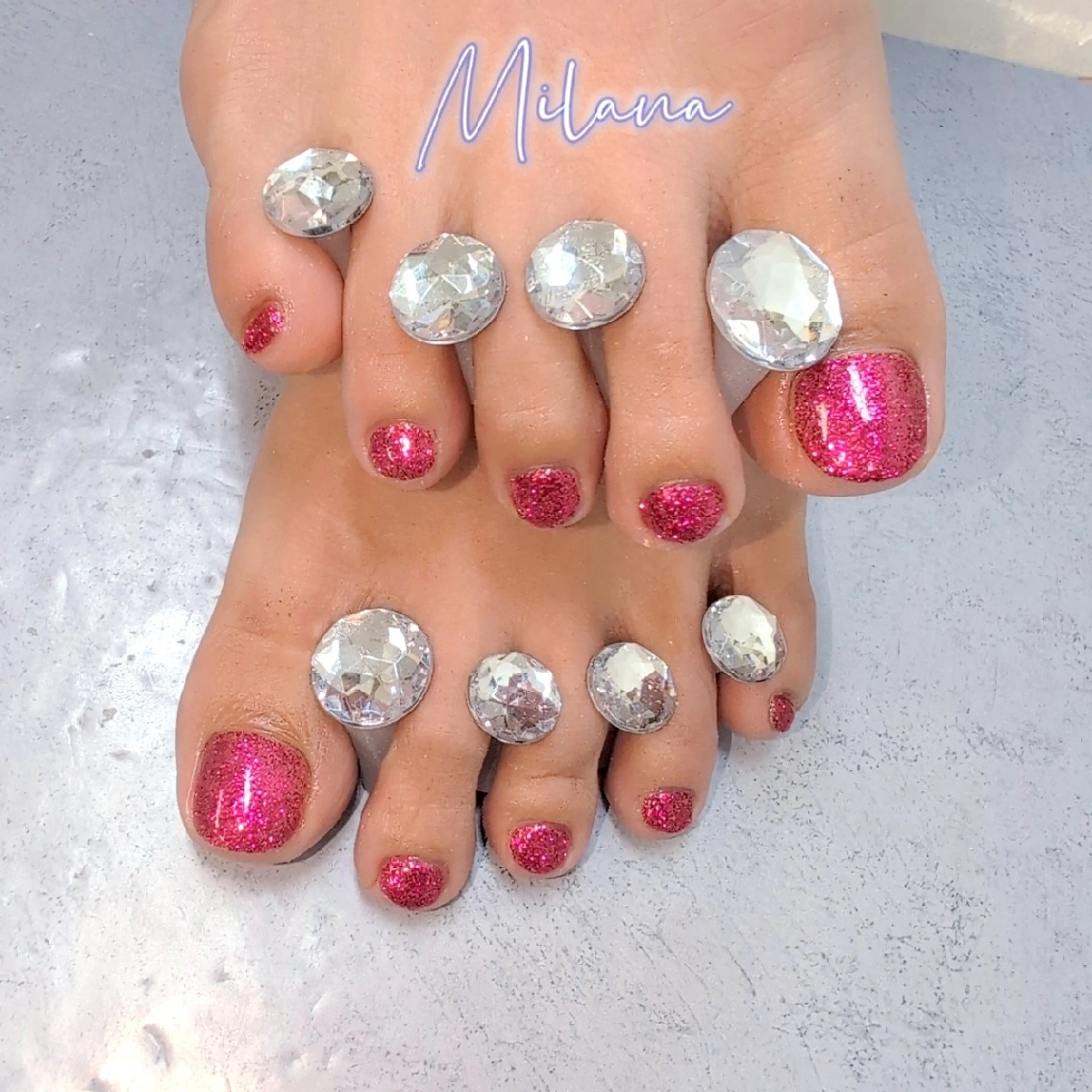 ネイル フットネイル ワンカラーネイル フットネイル Milana 川瀬のネイルデザイン