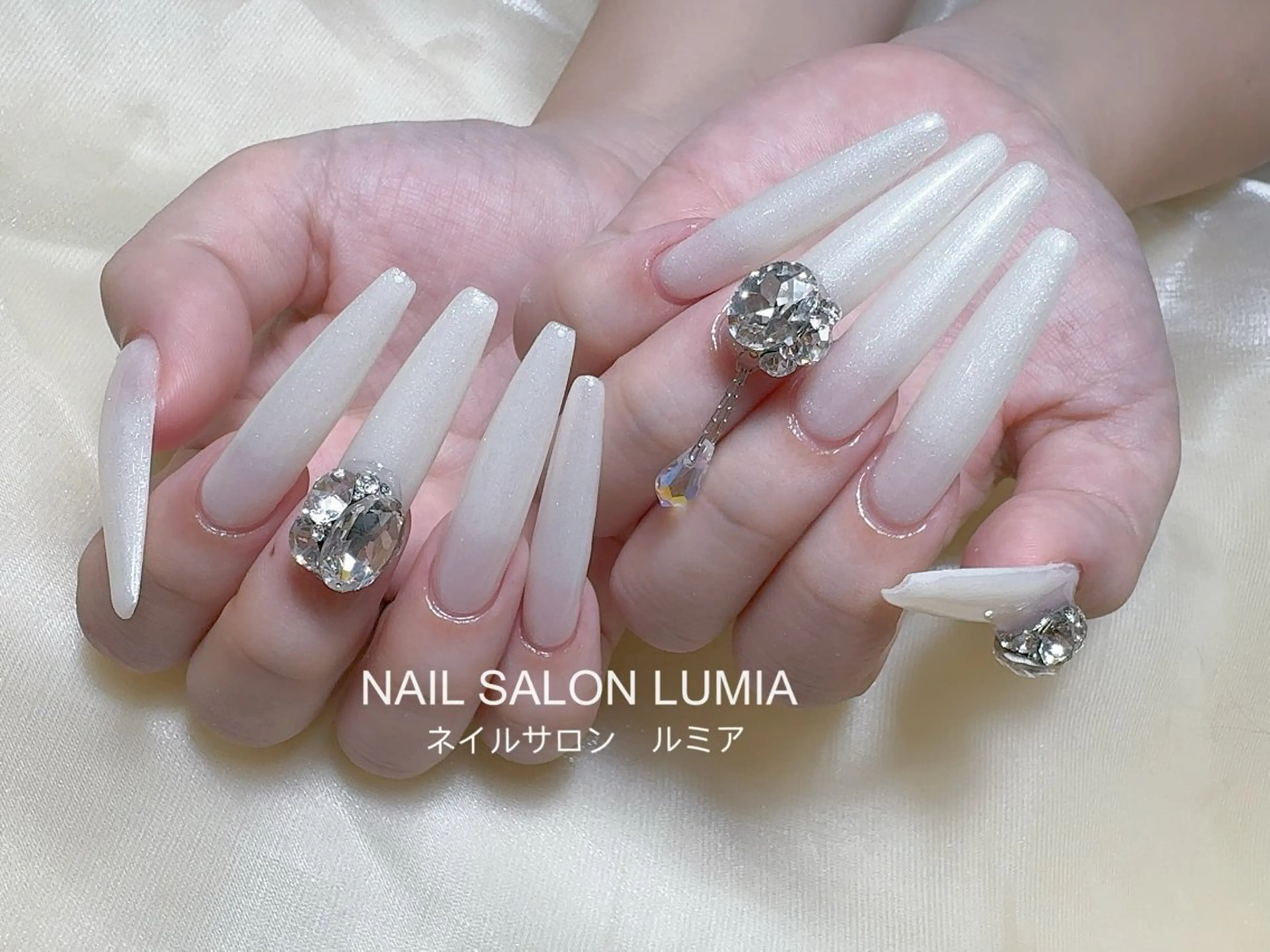 ネイル ハンドネイル ネイルサロン ルミア Lumia 店長のネイルデザイン