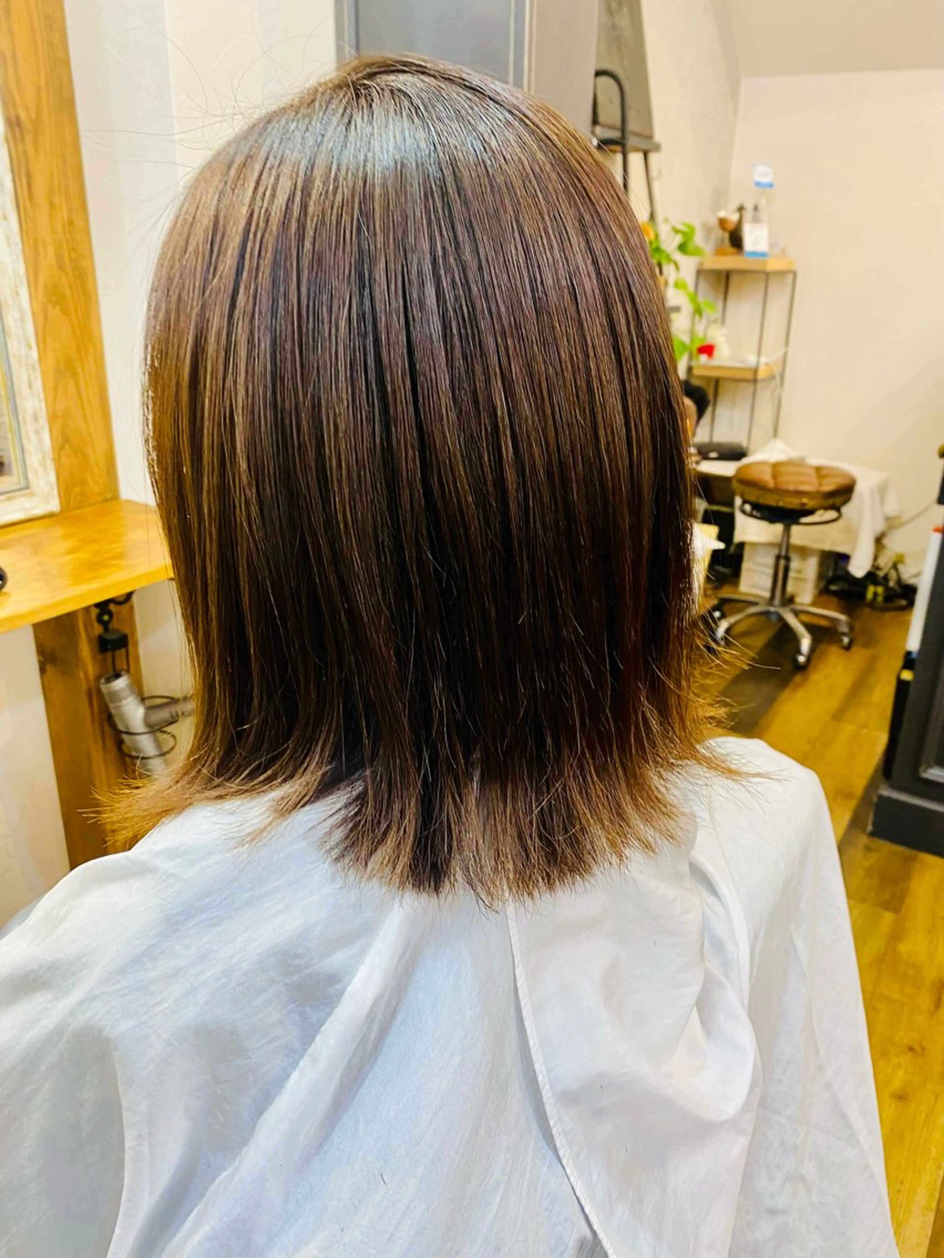 ミディアム ひばりカット🌈石井 里佳のヘアスタイル