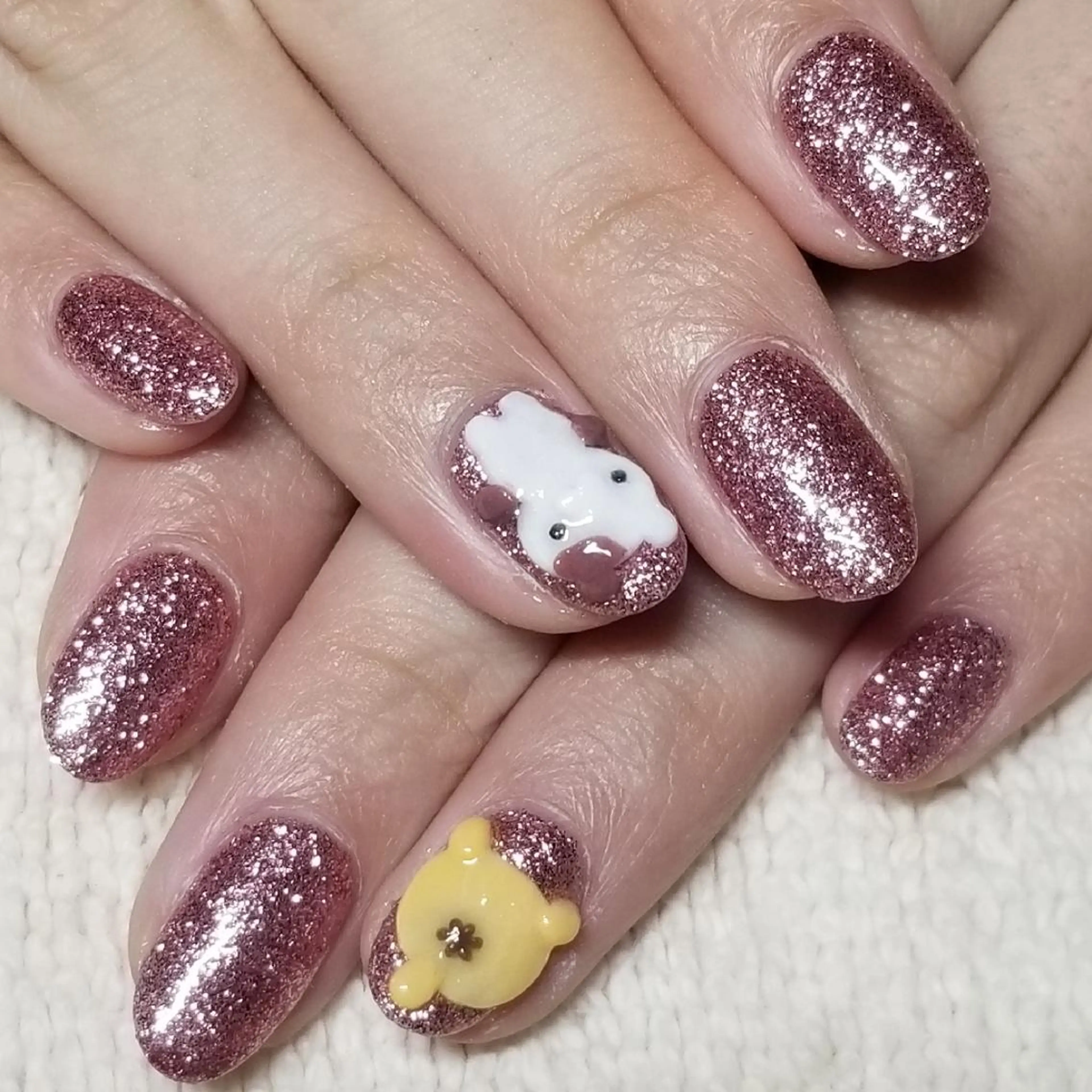 ネイル ラメ(グリッター) ワンカラーネイル ピンク ハンドネイル よしだ ひろきのネイルデザイン