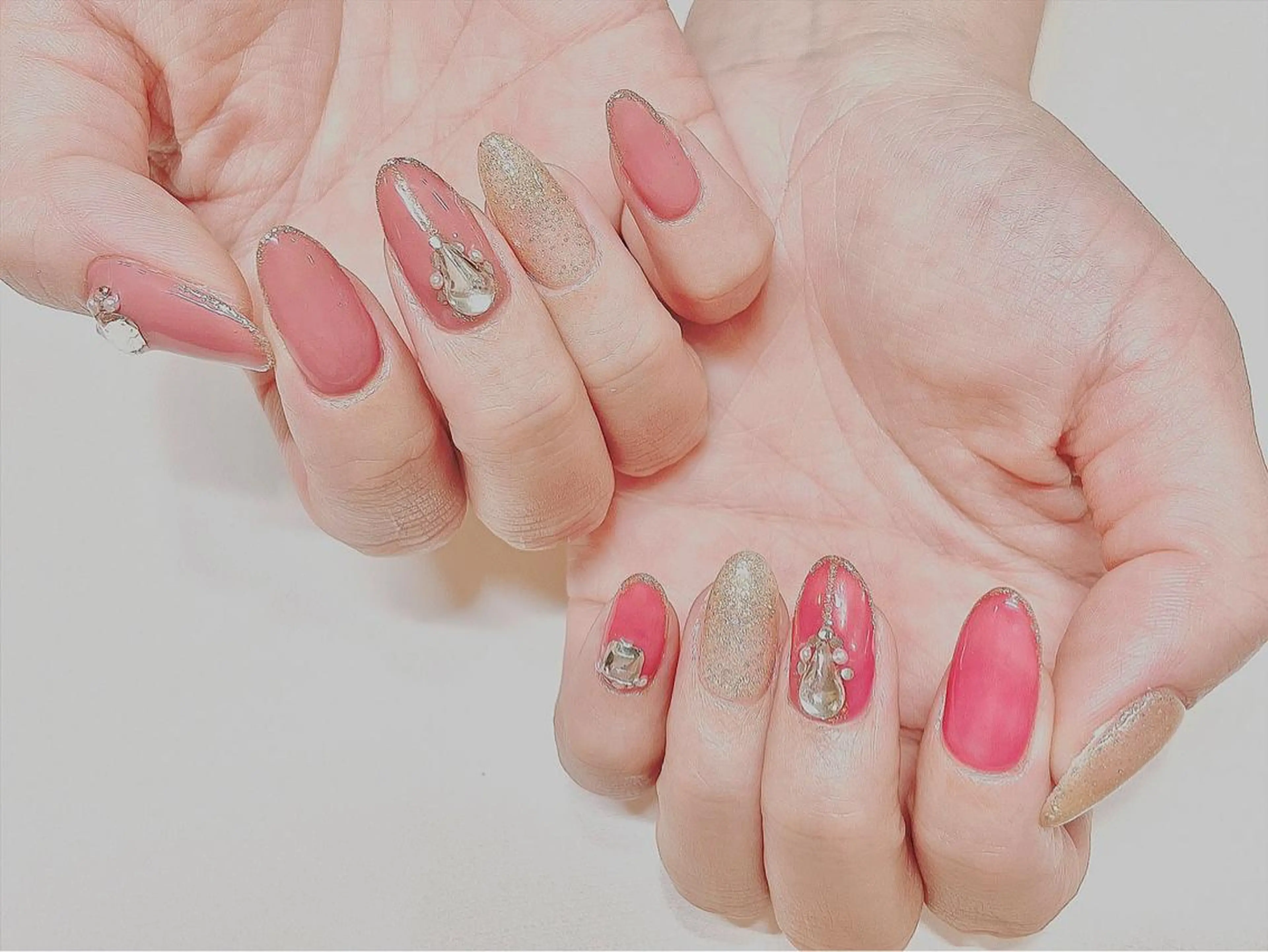 ネイル 美爪パラジェル導入店 Sunnilyのネイルデザイン