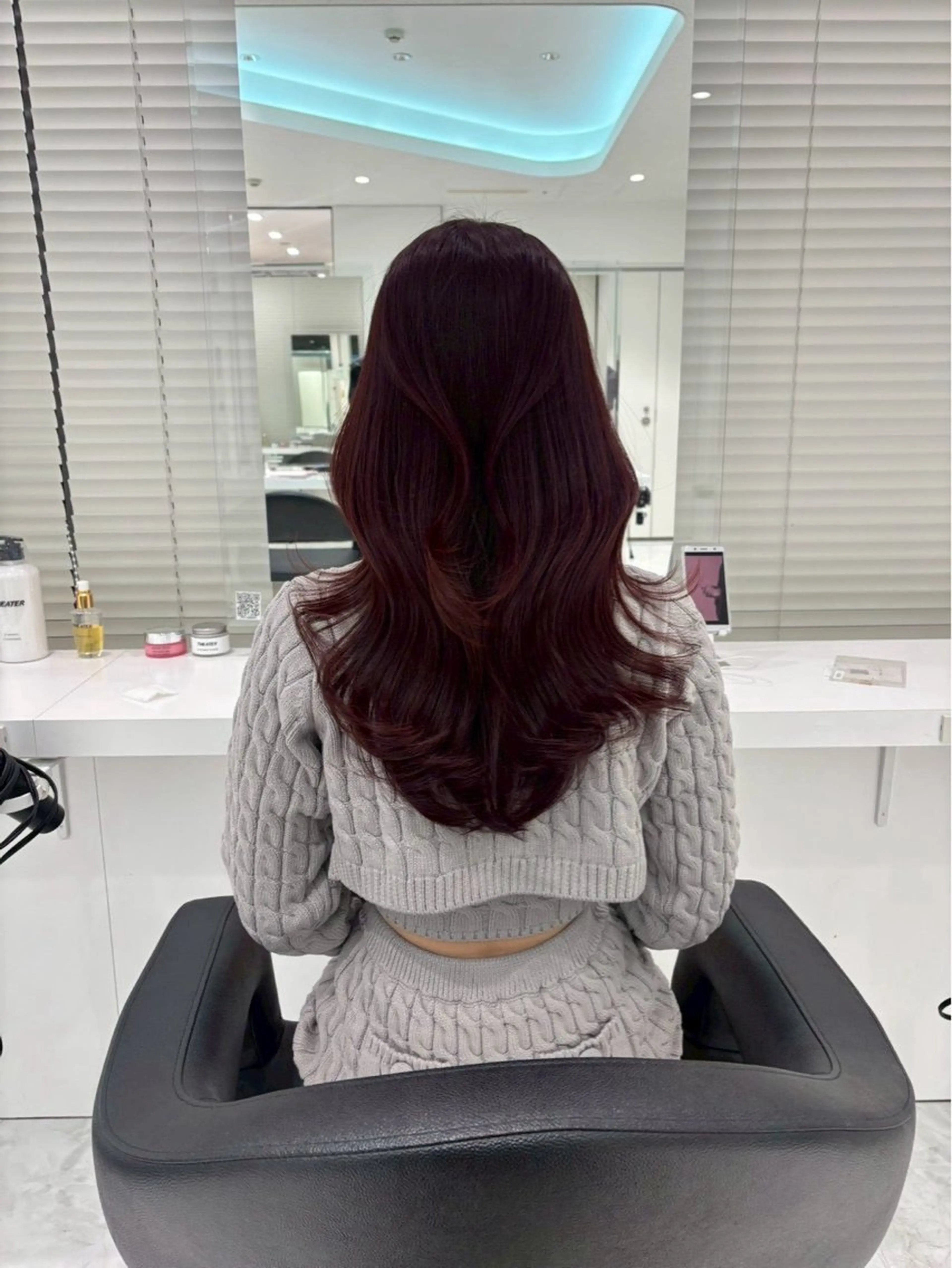 ロング カラー ヘアカラー トリートメント 越智 海斗のヘアスタイル