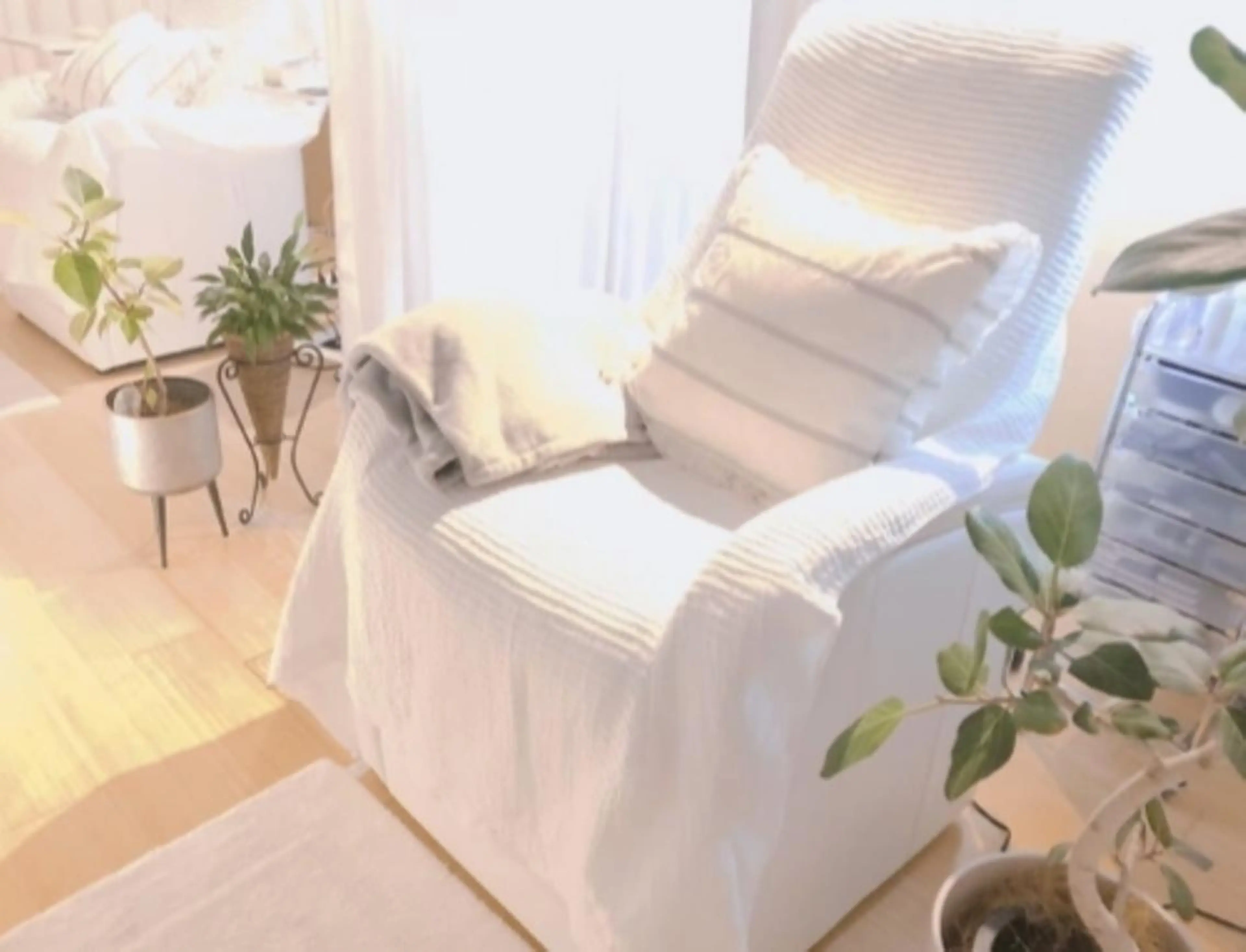 NAZ 表参道 Tomokoのマツエク・マツパデザイン