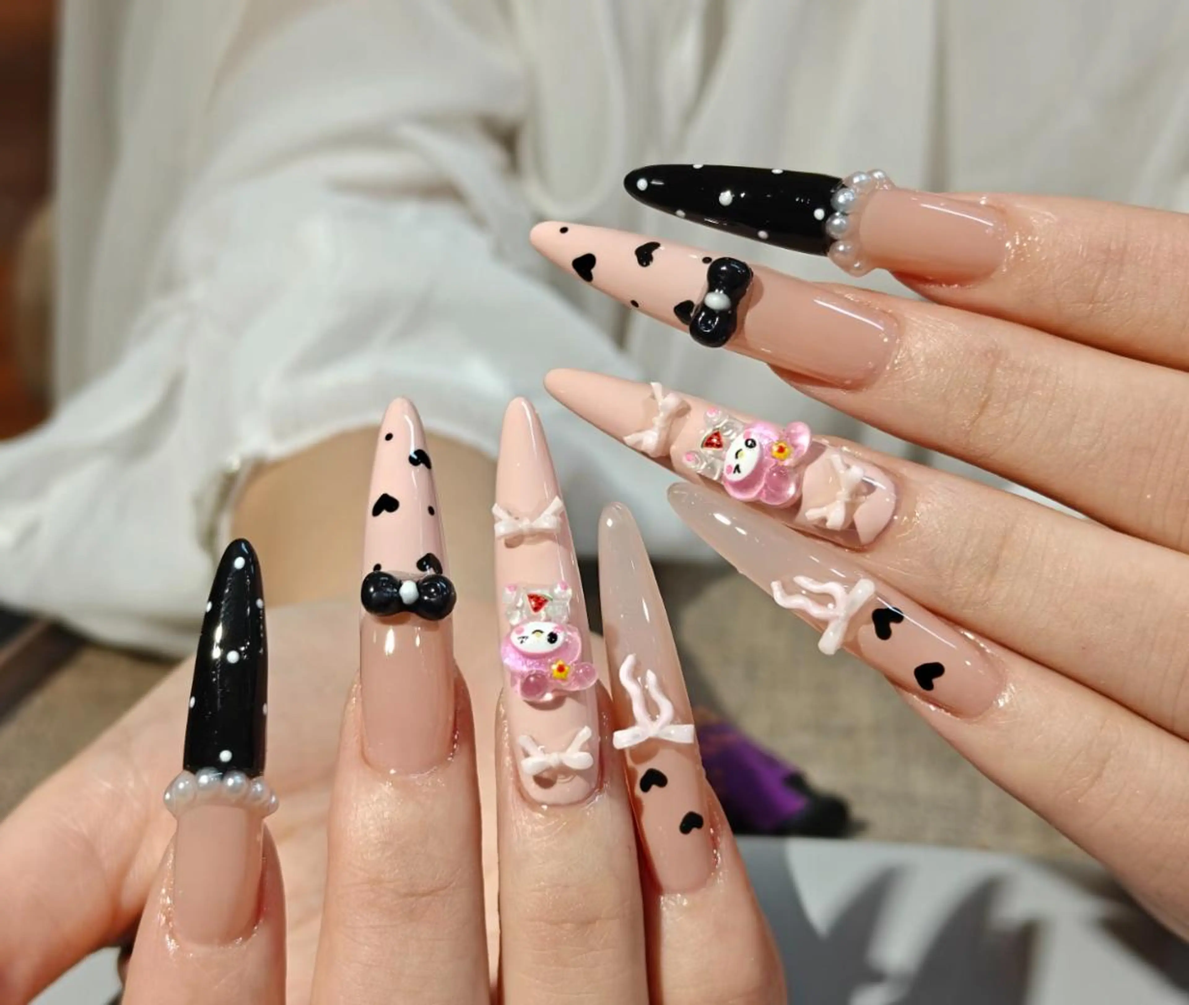 ネイル ハンドネイル ハンドケア 🍑 momo_nailのネイルデザイン