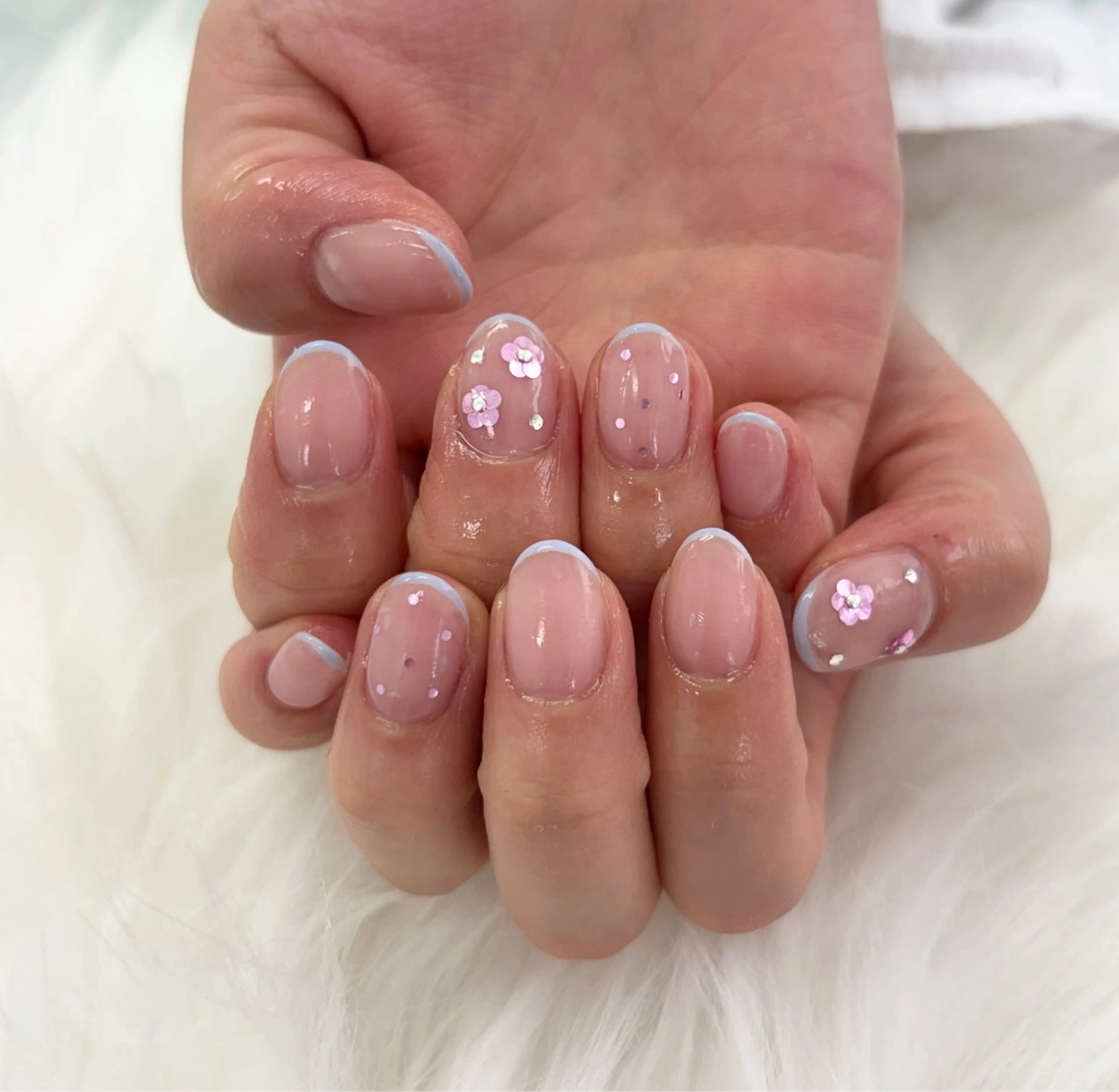 ネイル Bianca関内 USUI🐢のネイルデザイン