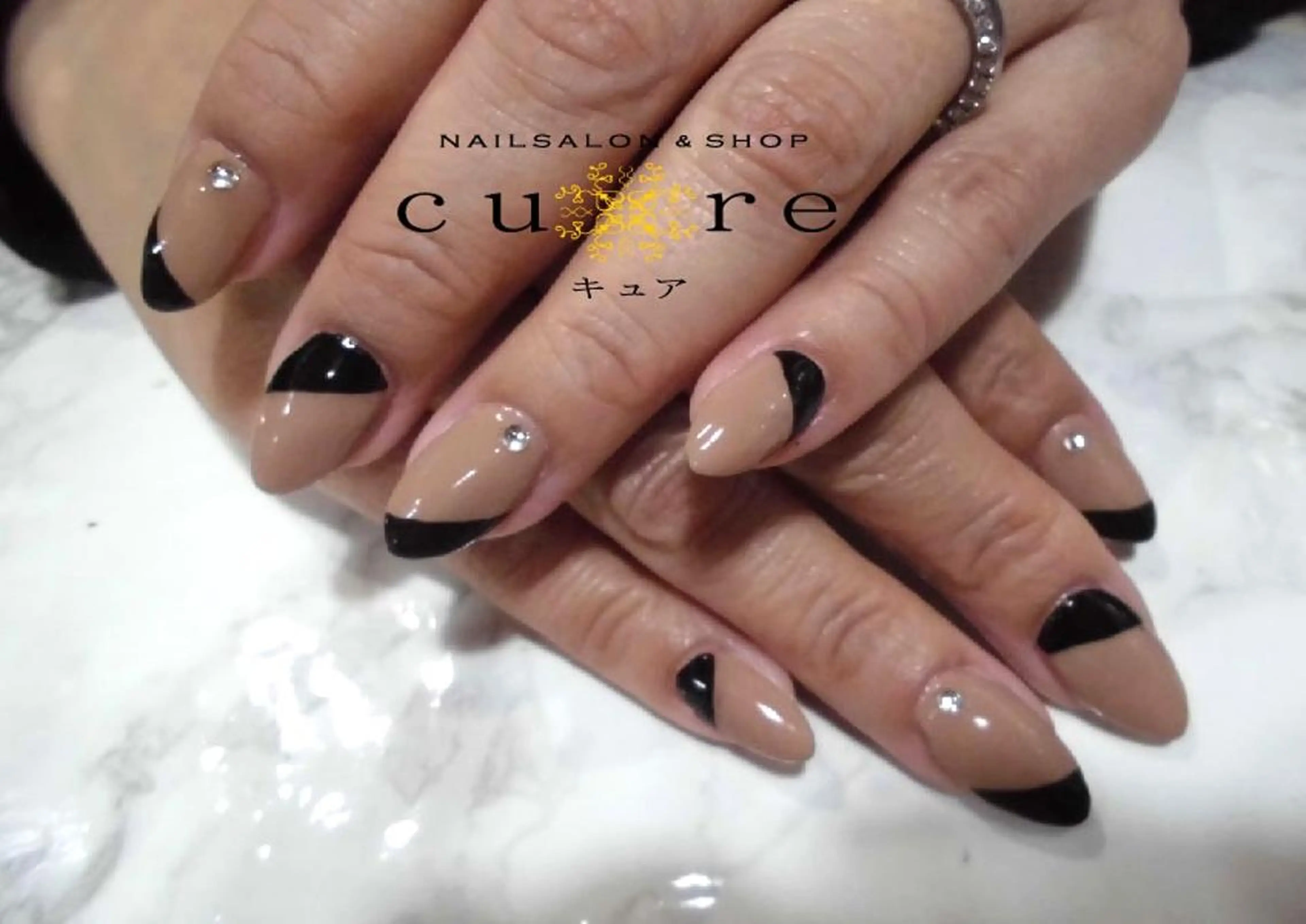 ネイル ネイルサロン Cureのネイルデザイン