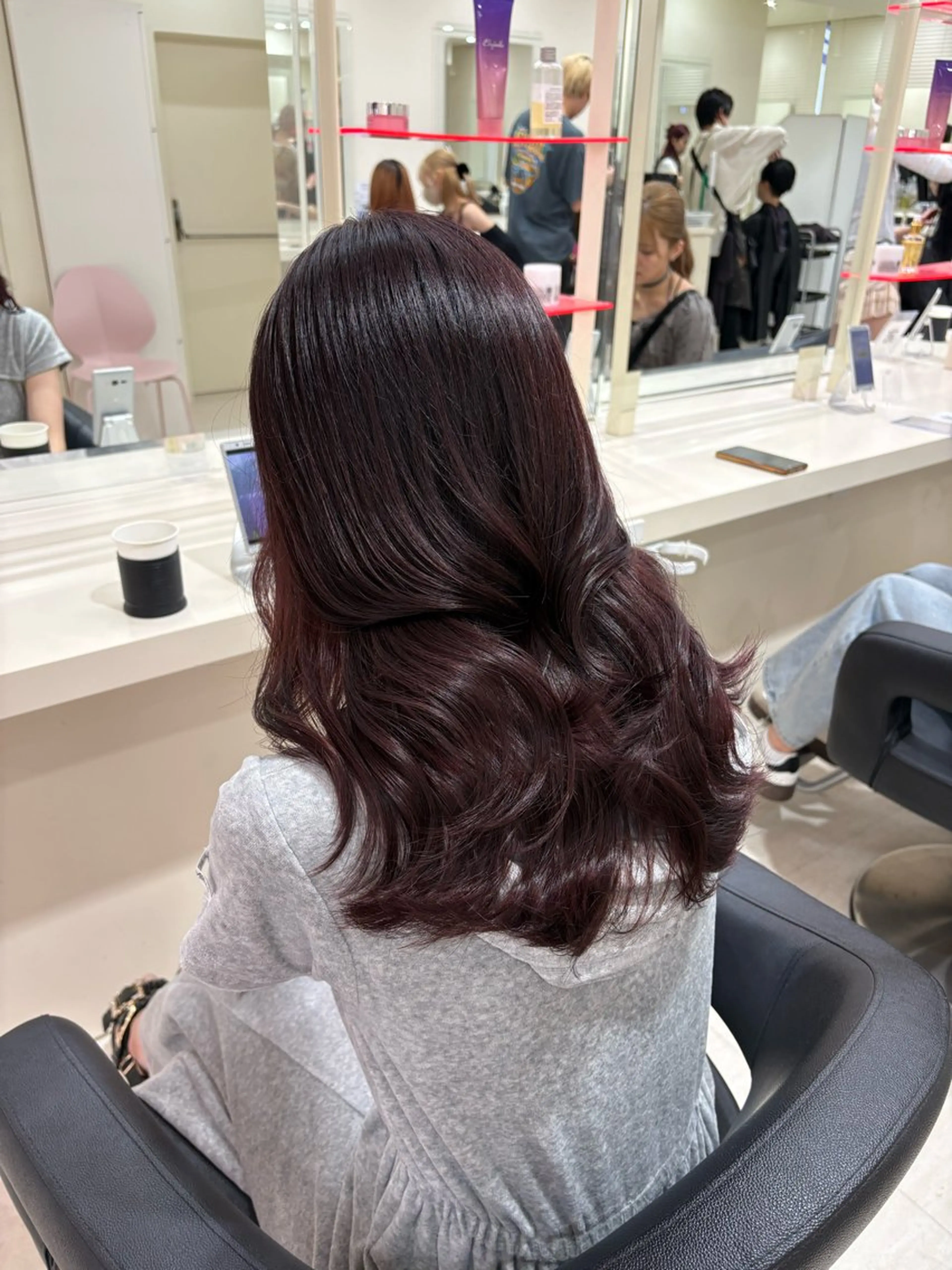 セミロング カラー ヘアアレンジ ヘアカラー 💟RINNA 艶カラー💟のヘアスタイル