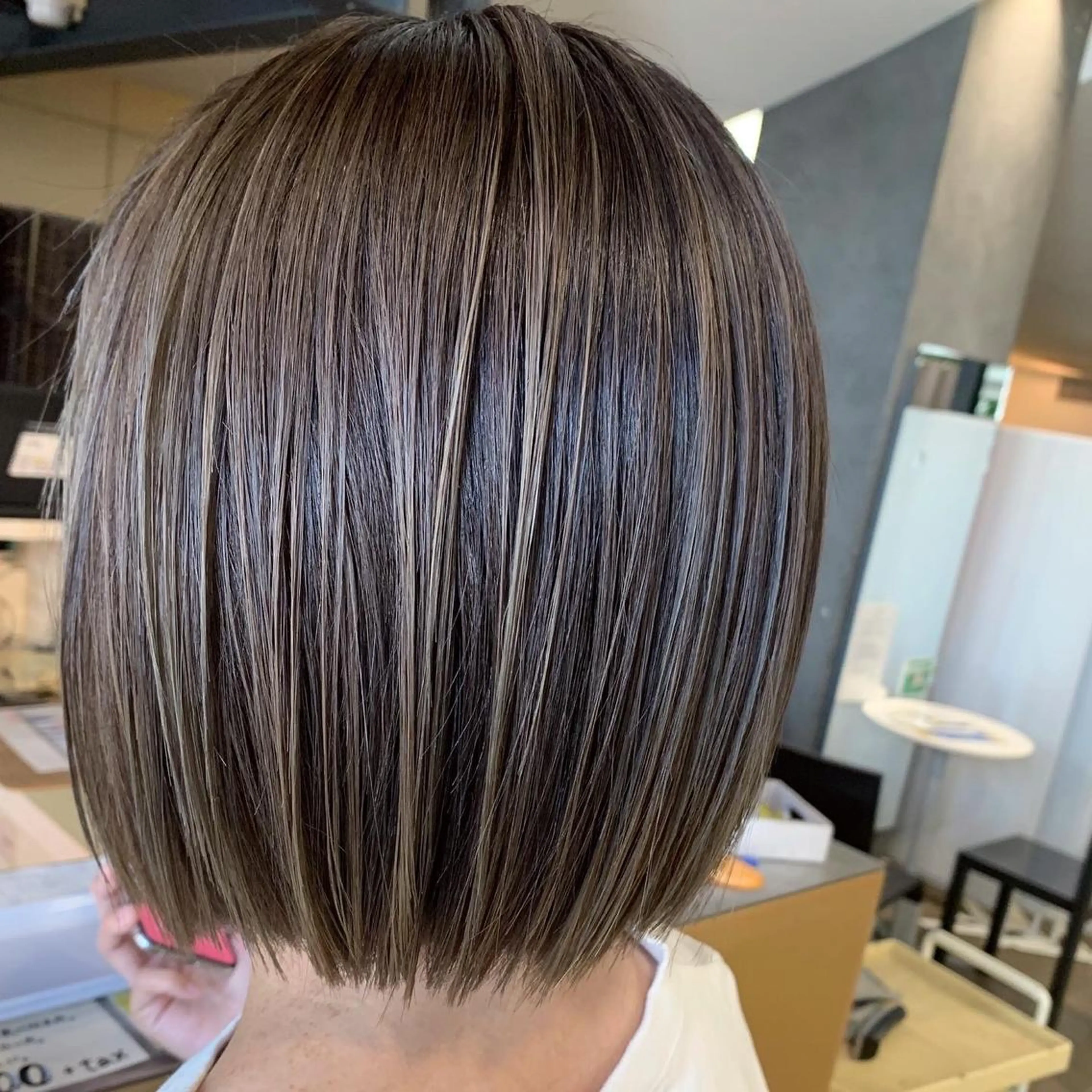 ショート カラー ハイライトカラー ハイライト 宮永 智香のヘアスタイル