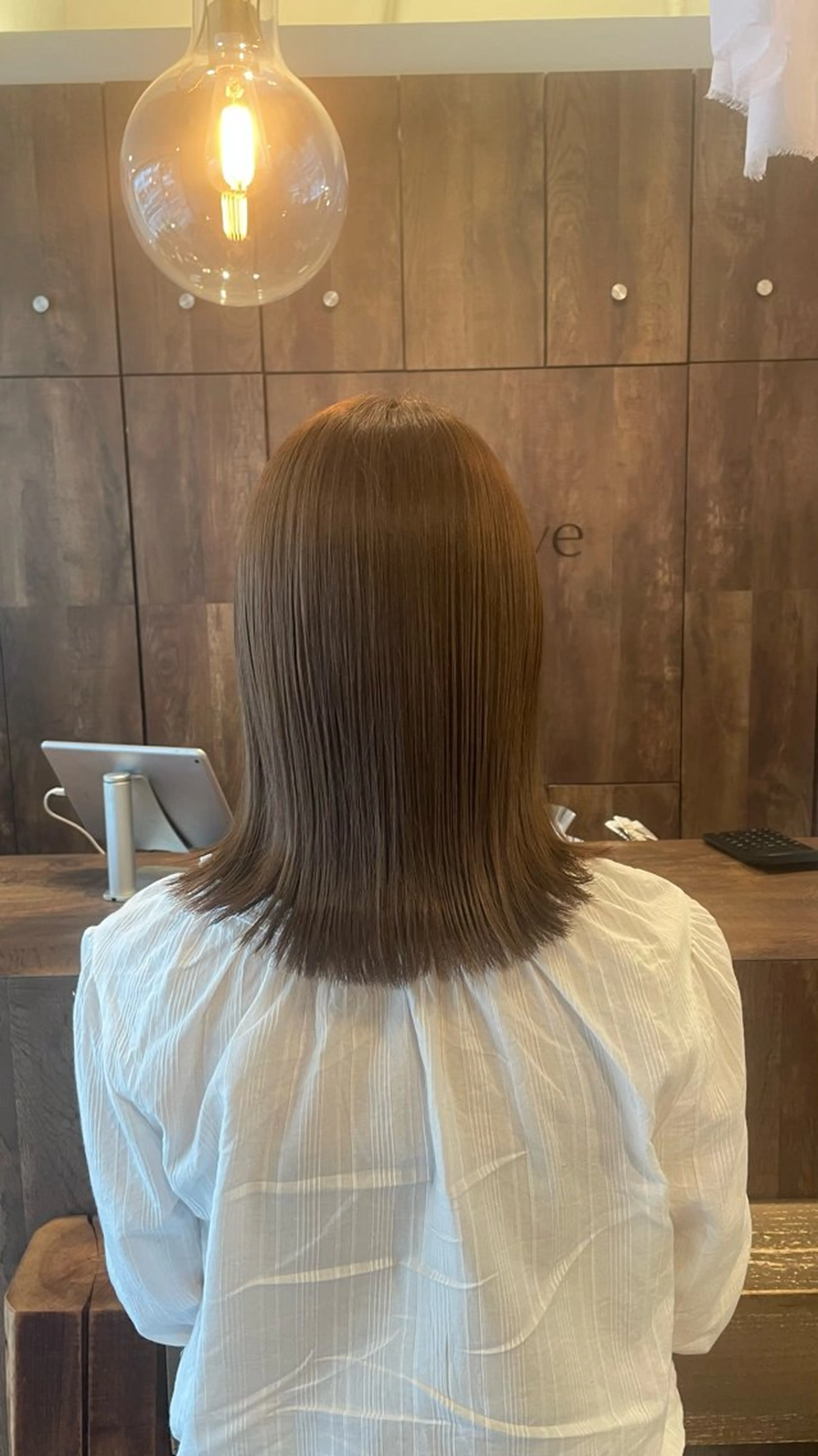 ミディアム ヘアカラー 原田 朱里のヘアスタイル