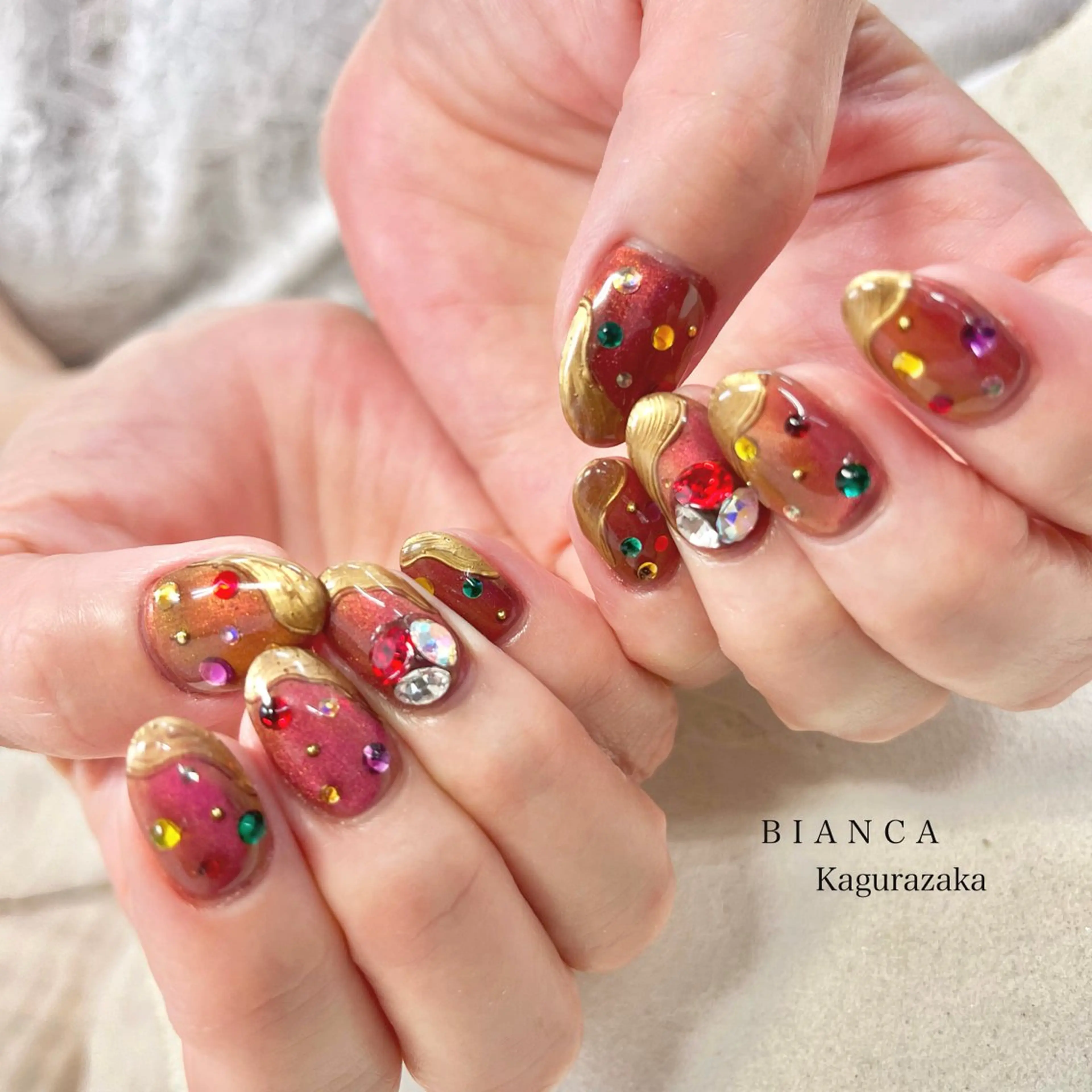 ネイル BIANCA Ouchidaのネイルデザイン