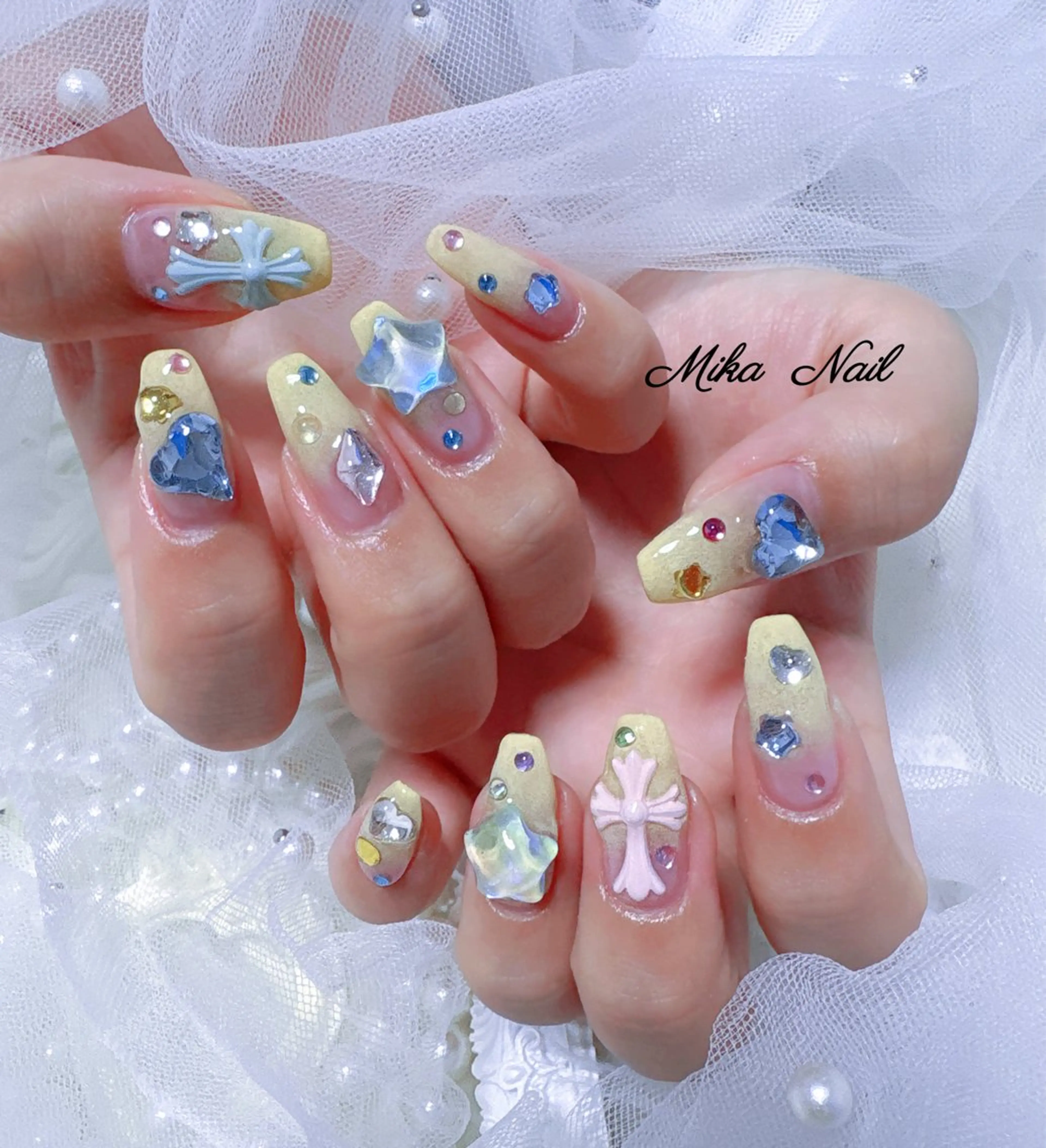 ネイル Mika Nailのネイルデザイン