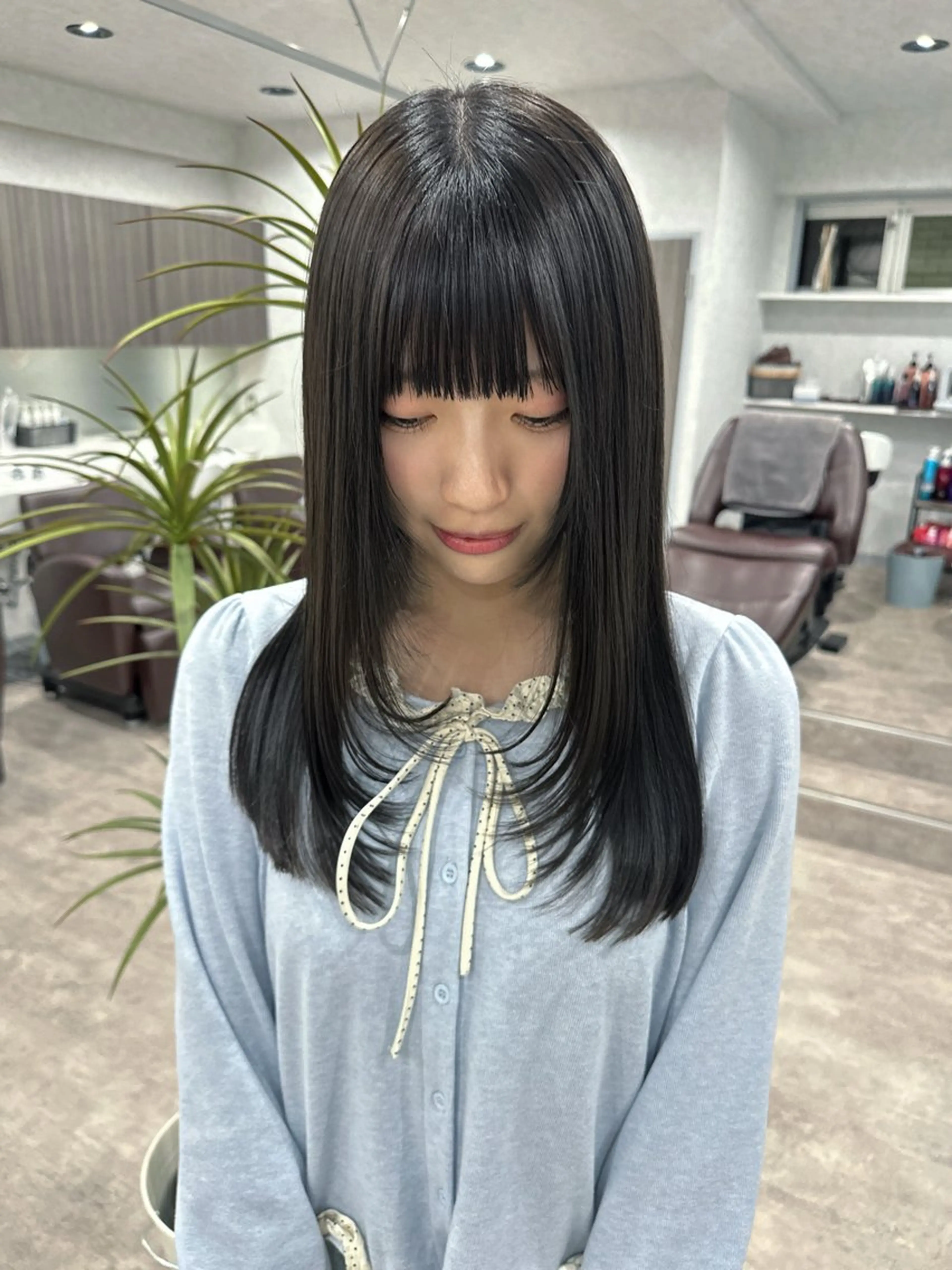 セミロング カラー カット ヘアカラー トリートメント 韓国レイヤーカット/ 艶カラー/ noaのヘアスタイル