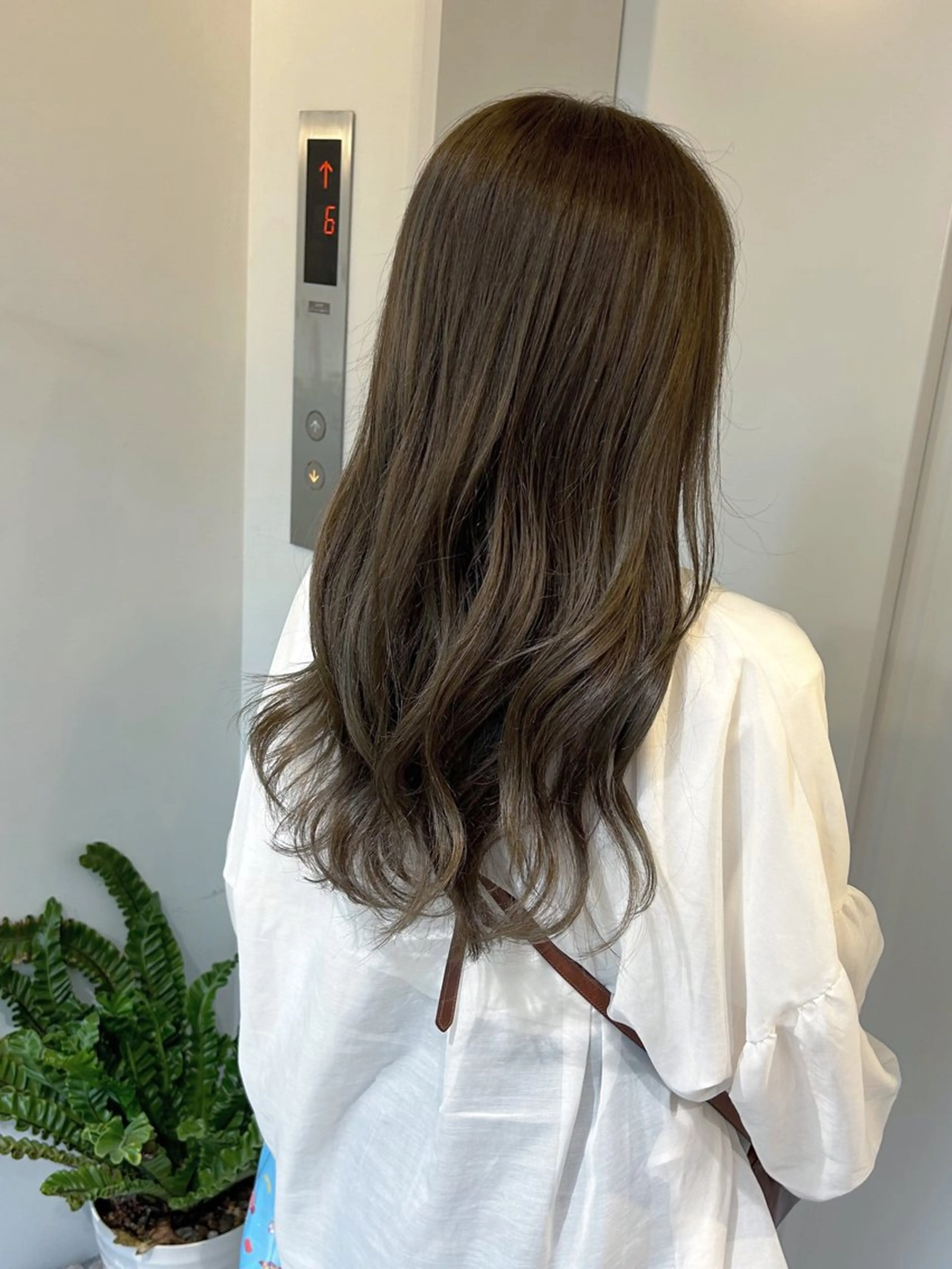 ロング ヘアカラー トリートメント volta∞knot【ボルタノット】所属・topstylist 満足度⭐️堀川星哉のヘアスタイル