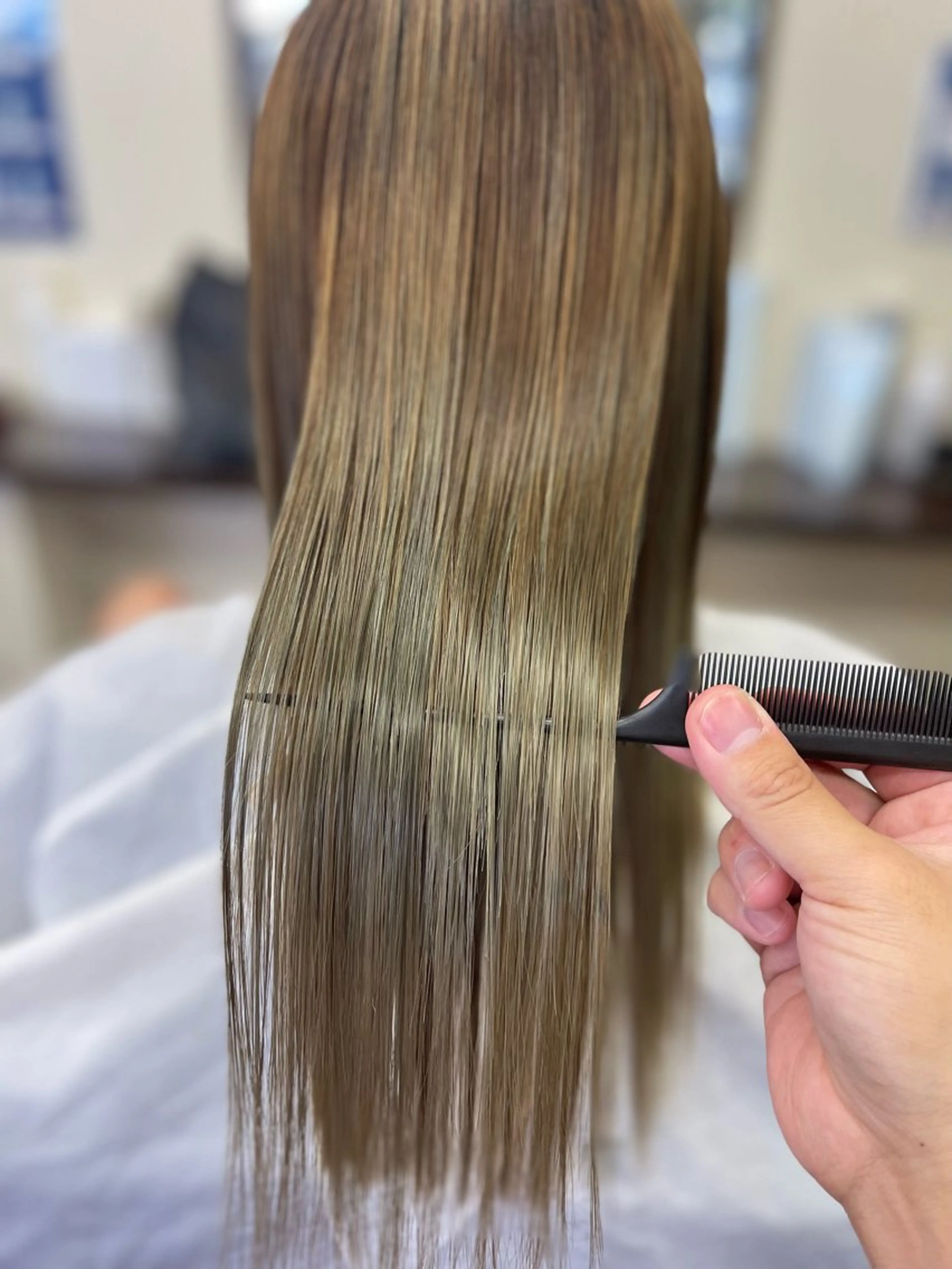 ミディアム カラー オリーブカラー カット ヘアカラー トリートメント 田中 就のヘアスタイル