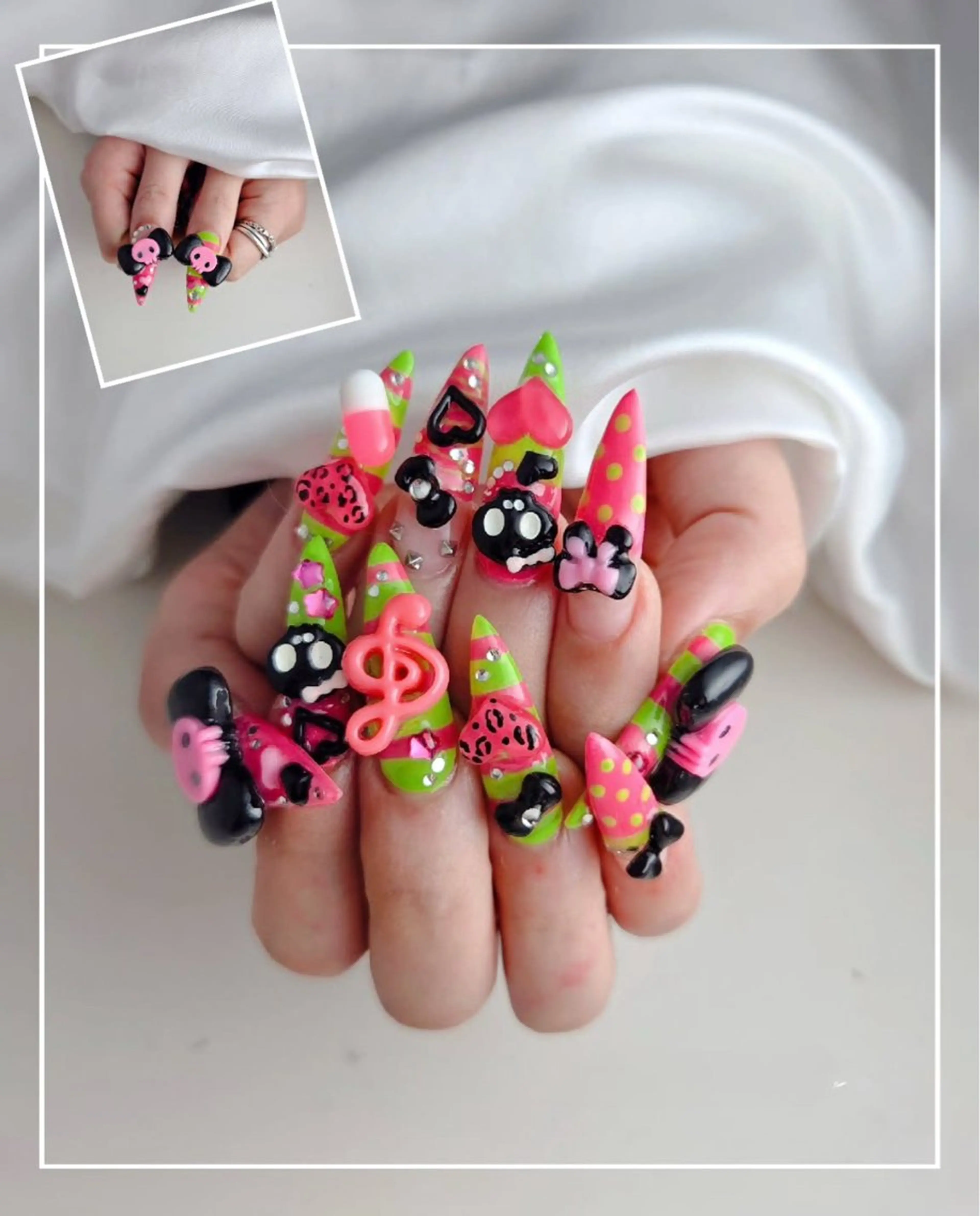 ネイル 成人式 キラキラネイル マグネットネイル ミラーネイル ニュアンスネイル ハンドネイル Lyna 池袋のネイルデザイン