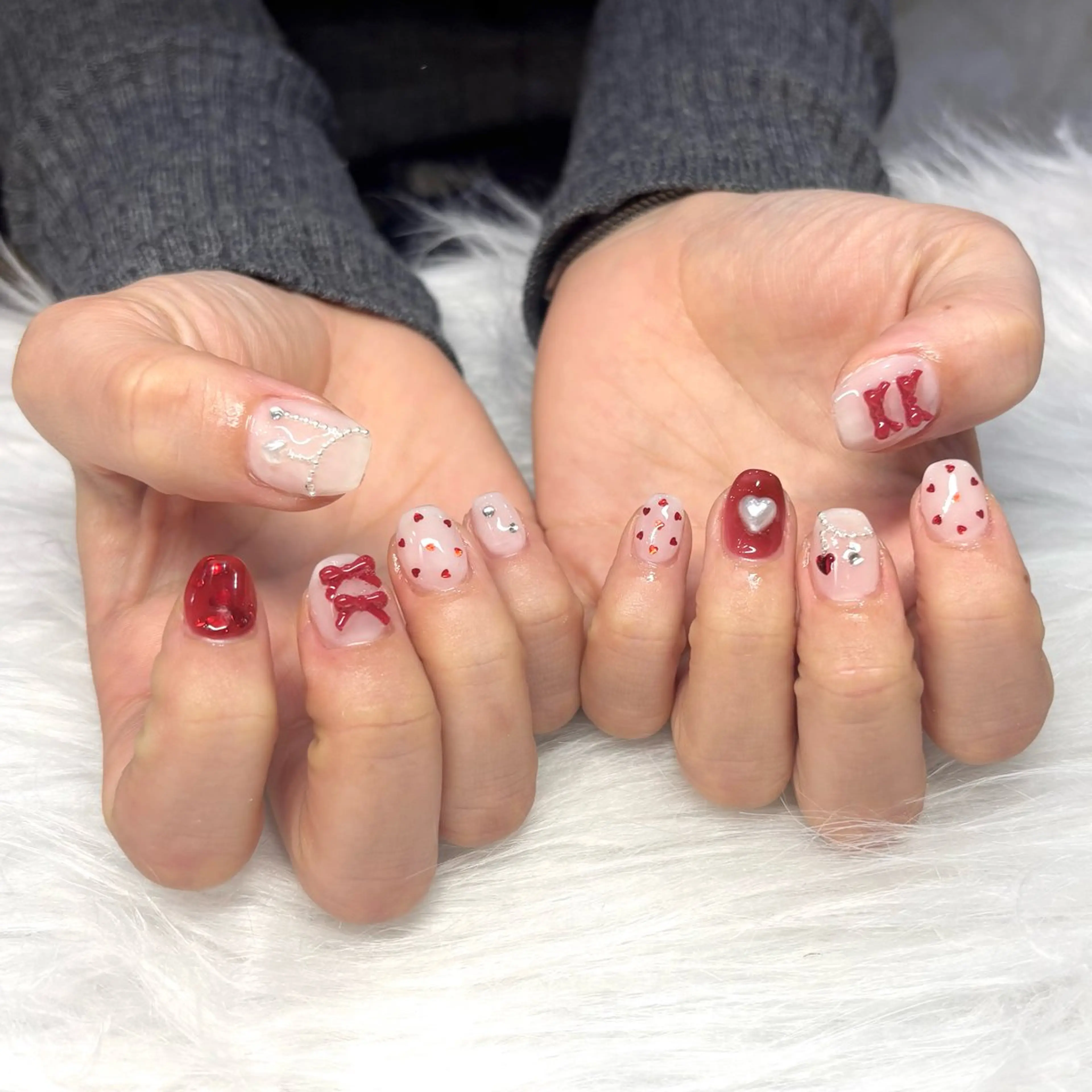 ネイル バレンタイン ハンドネイル HANA ソブエのネイルデザイン