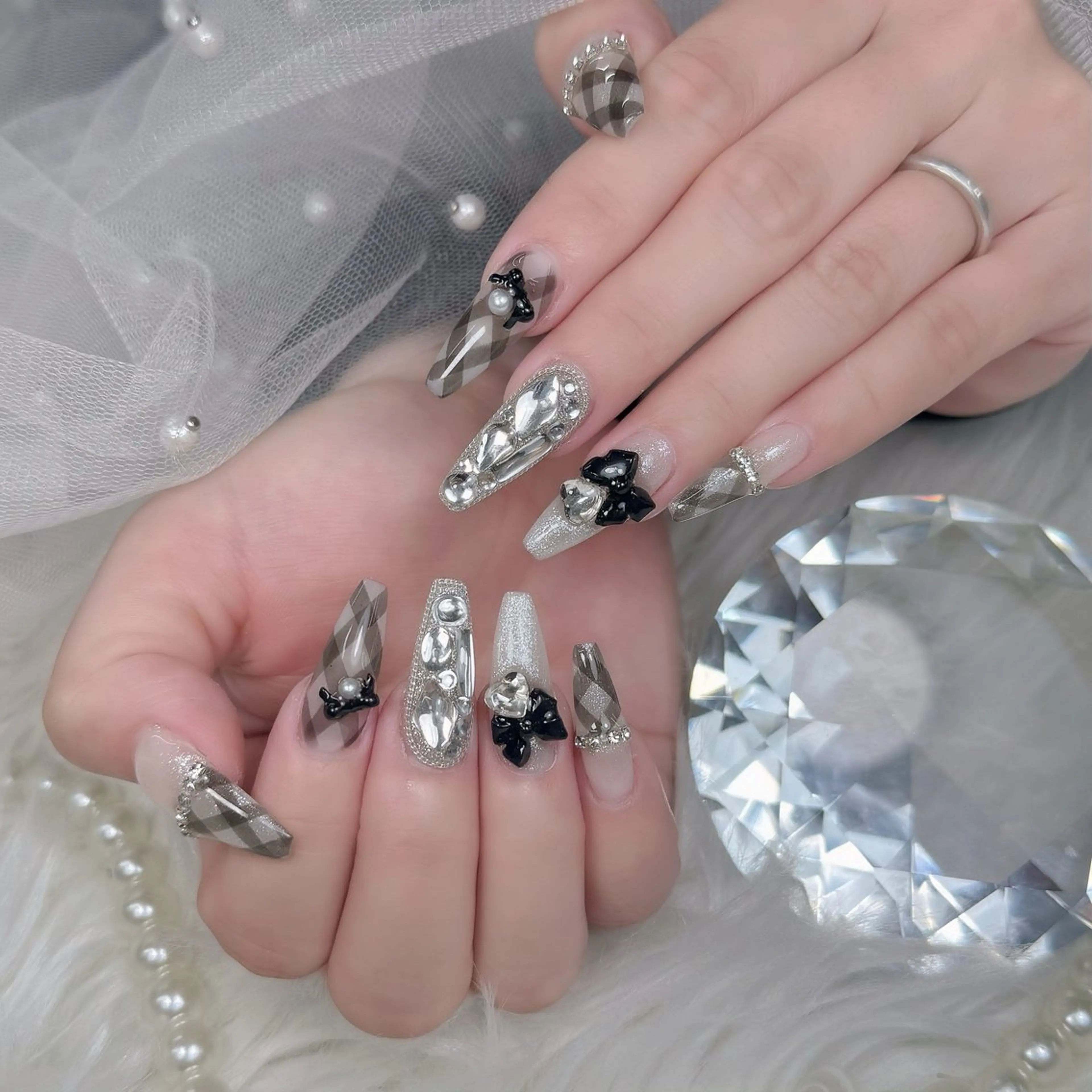 ネイル ハンドネイル ハンドケア 🌸Hana 🌸のネイルデザイン