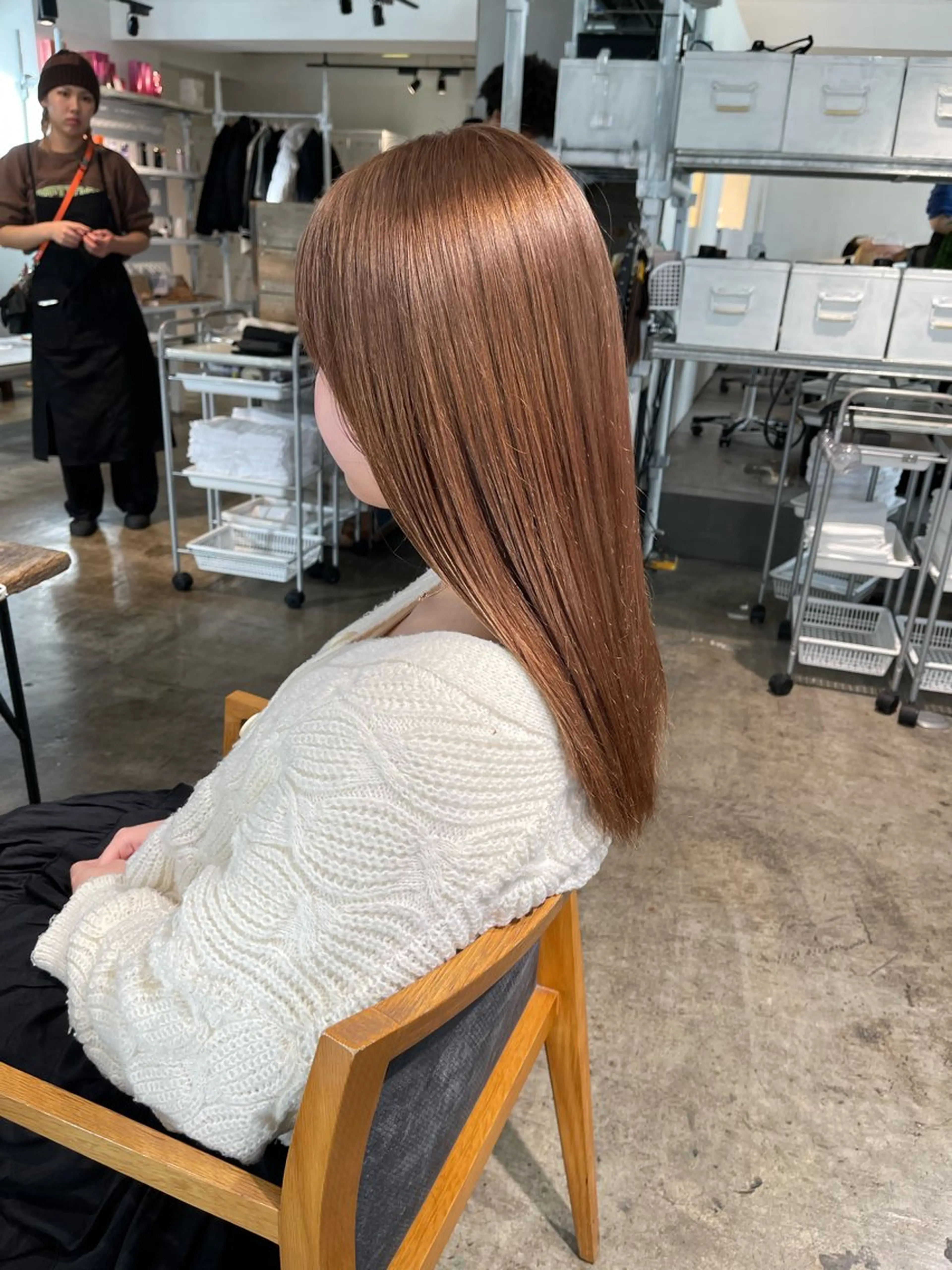 セミロング ヘアカラー メンズケアブリーチ 特化🔥村田のヘアスタイル