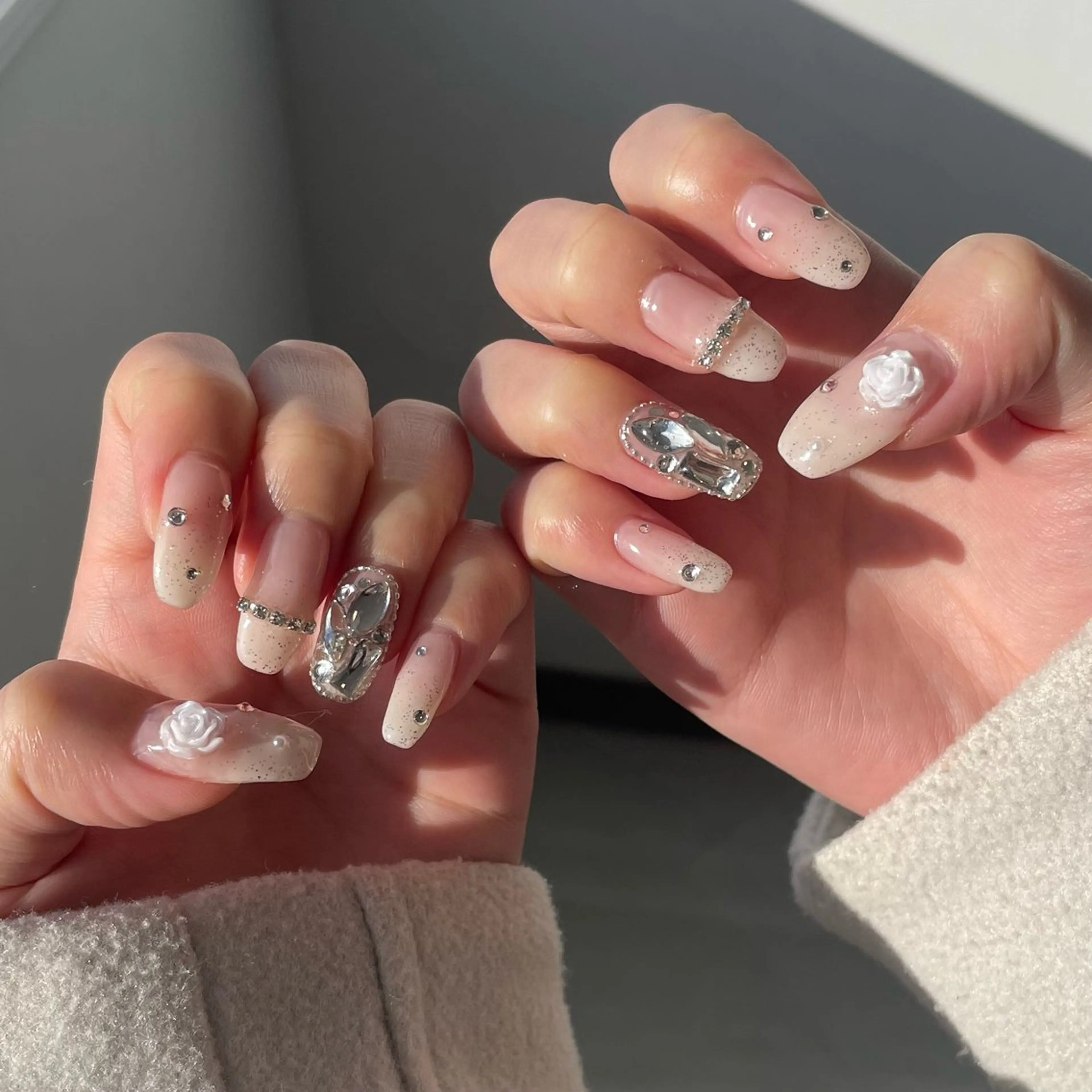 ネイル 鈴木 結奈のネイルデザイン