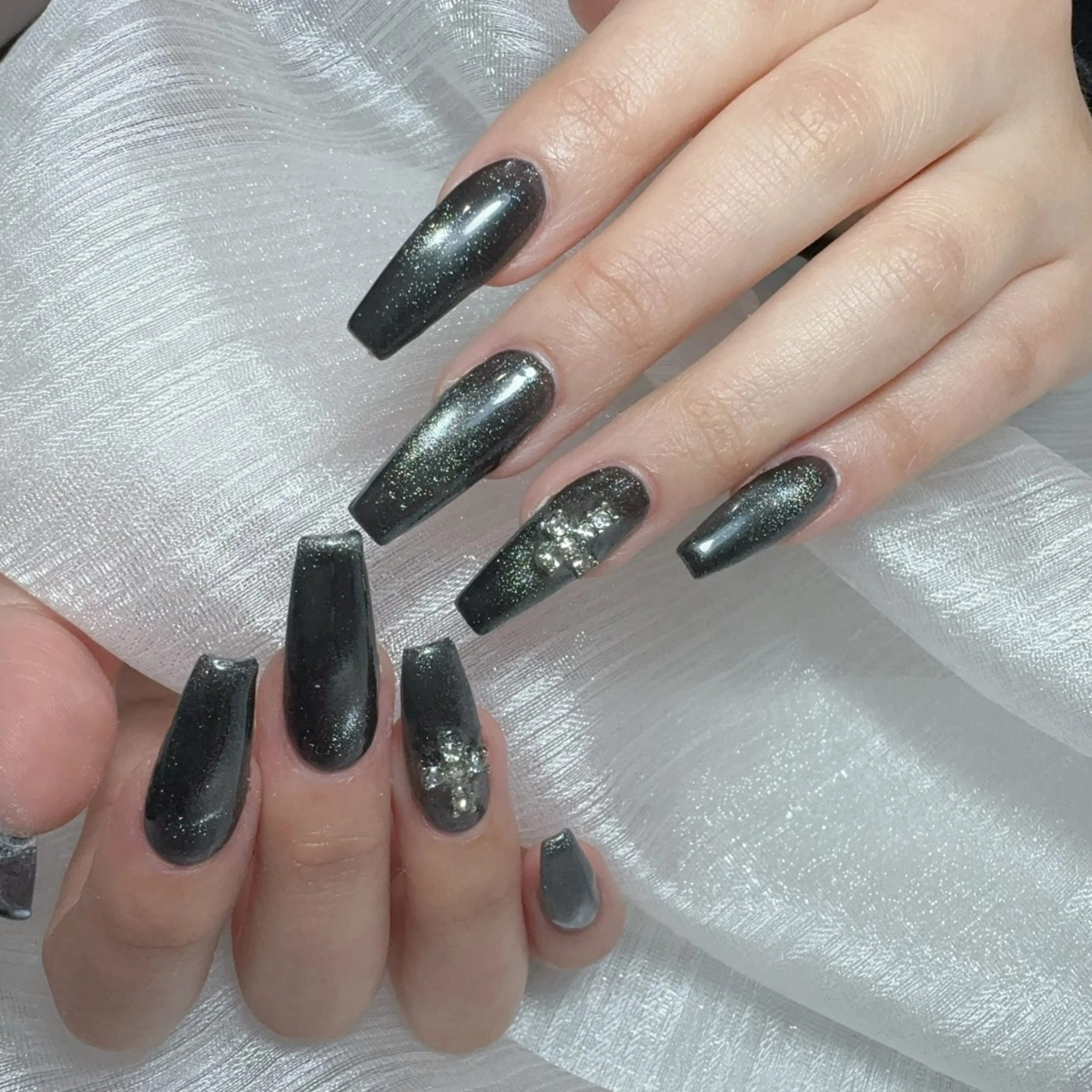 ネイル アートネイル フラッシュネイル フレンチネイル ジェルネイル ガラスフレンチ ハンドネイル You&Me Yukiのネイルデザイン