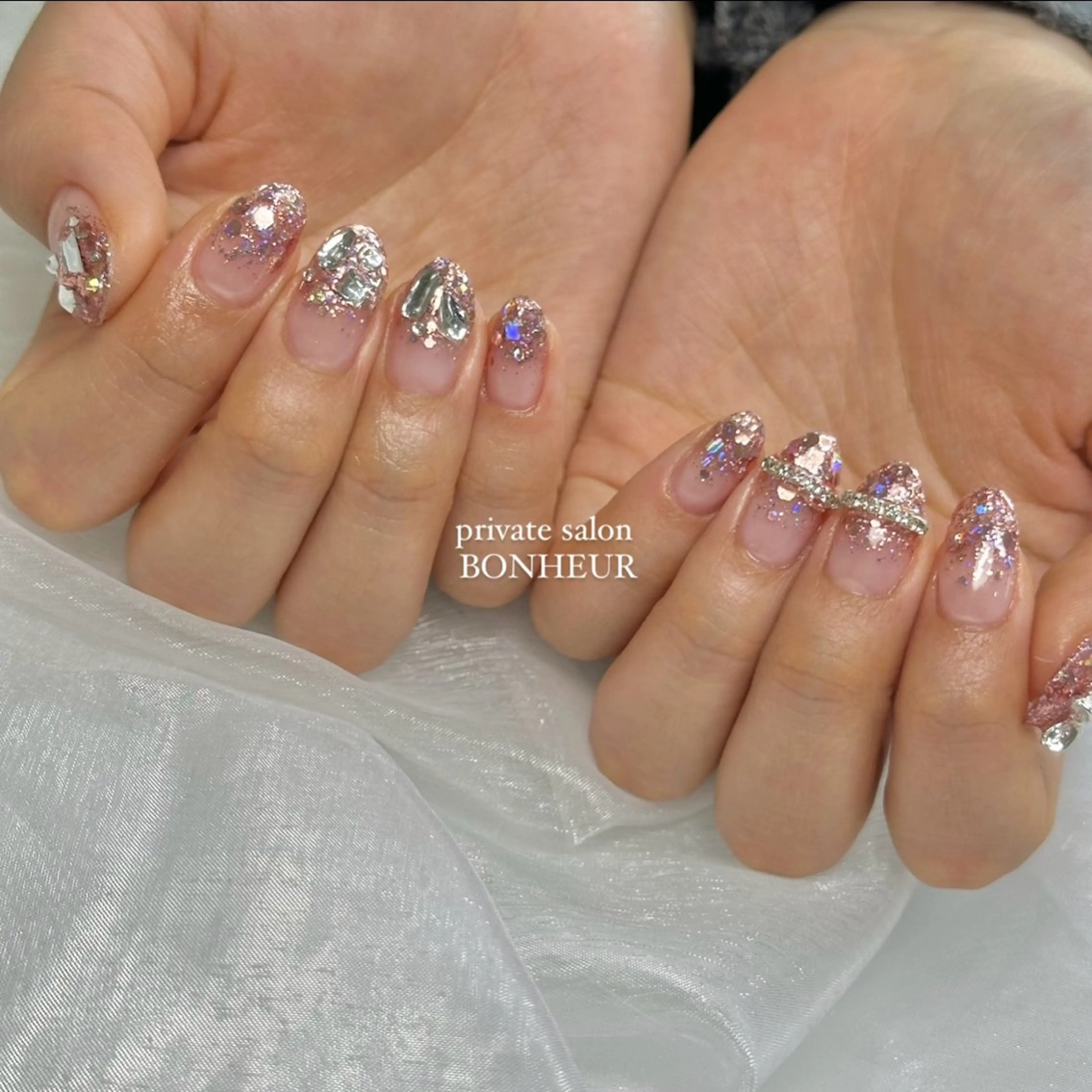 ネイル ハンドネイル BONHEUR Annaのネイルデザイン