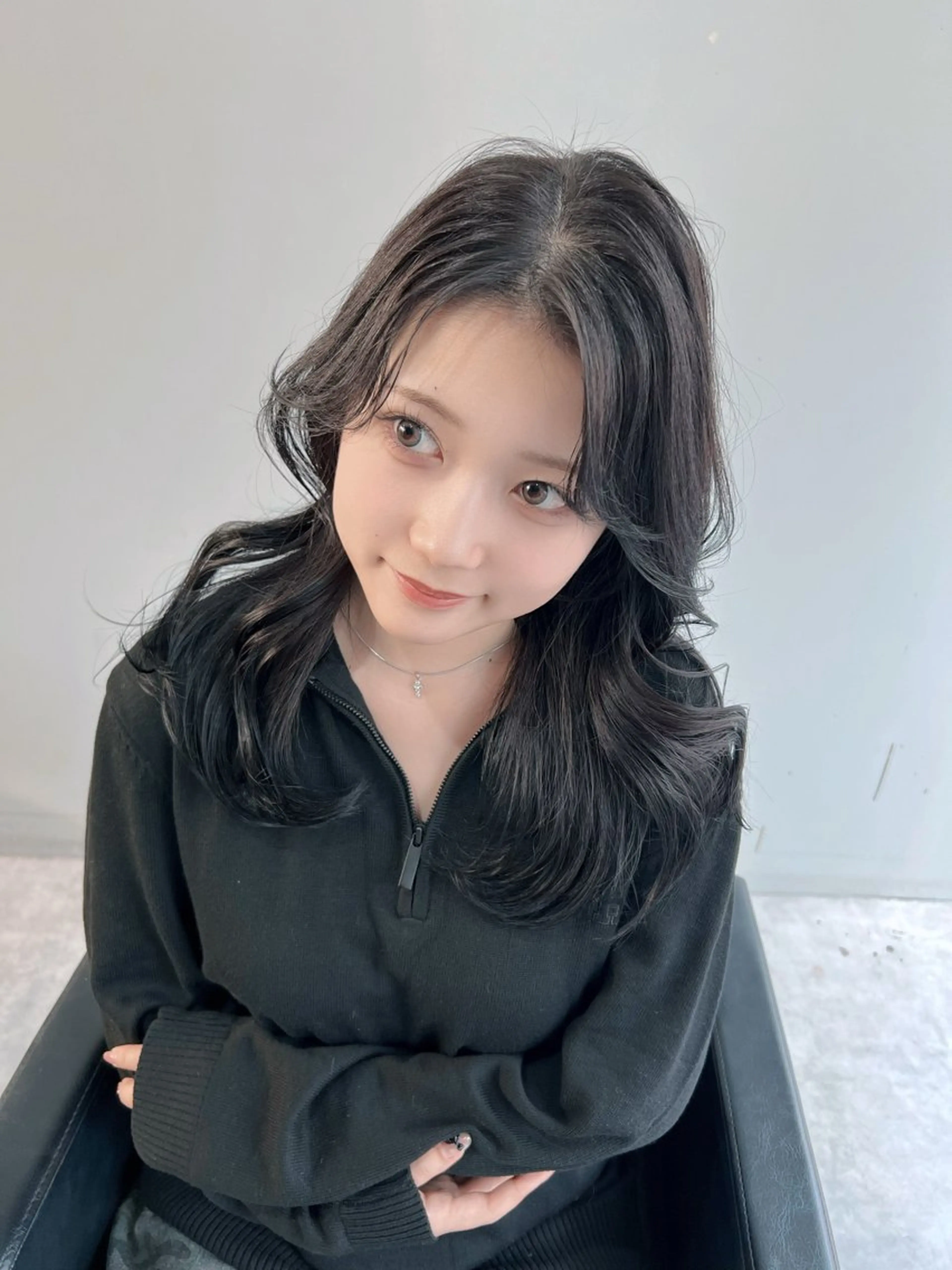 ロング カラー カット ヘアカラー 🪞上品で可愛い韓国 ヘア🪞Rikutoのヘアスタイル